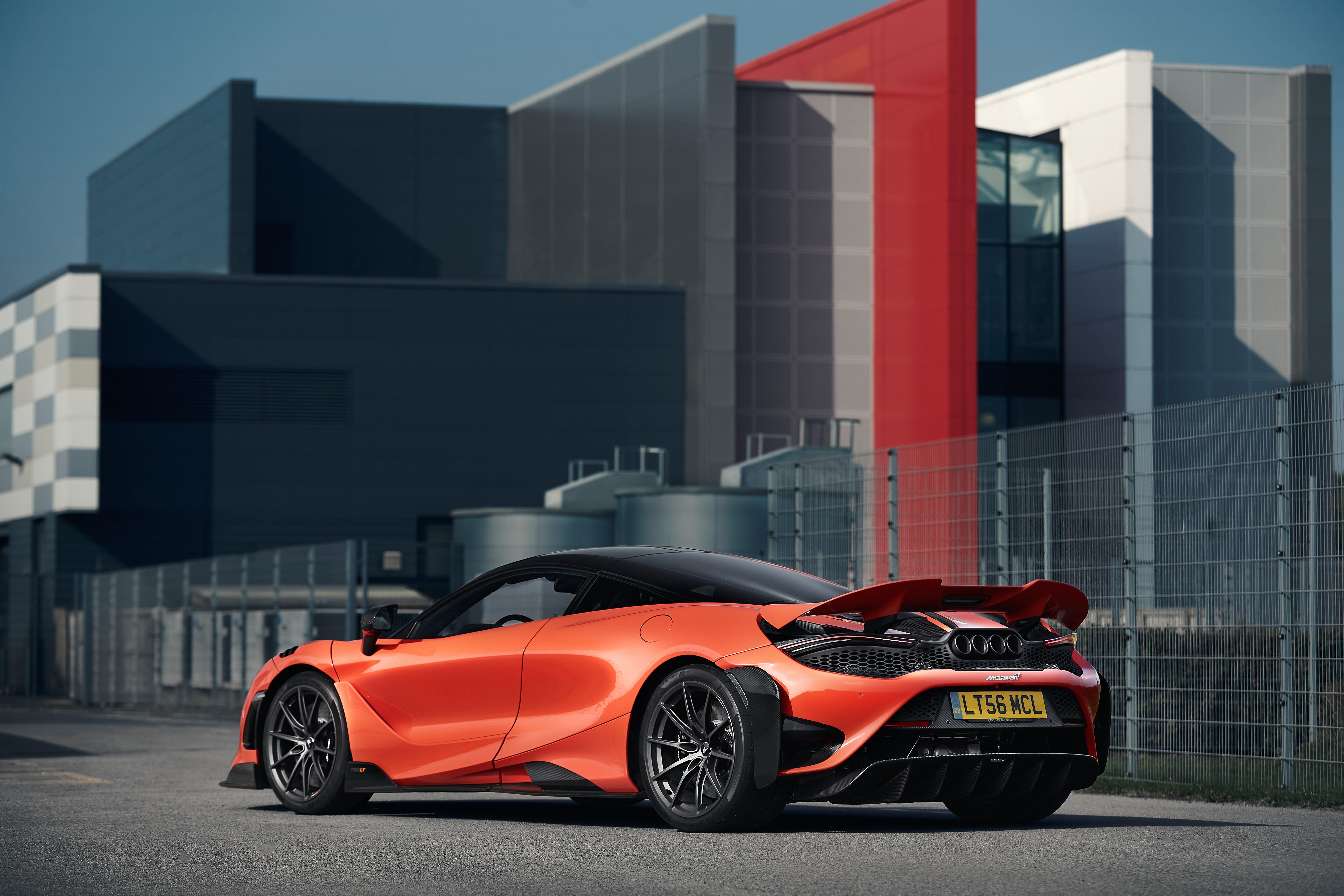 765LT