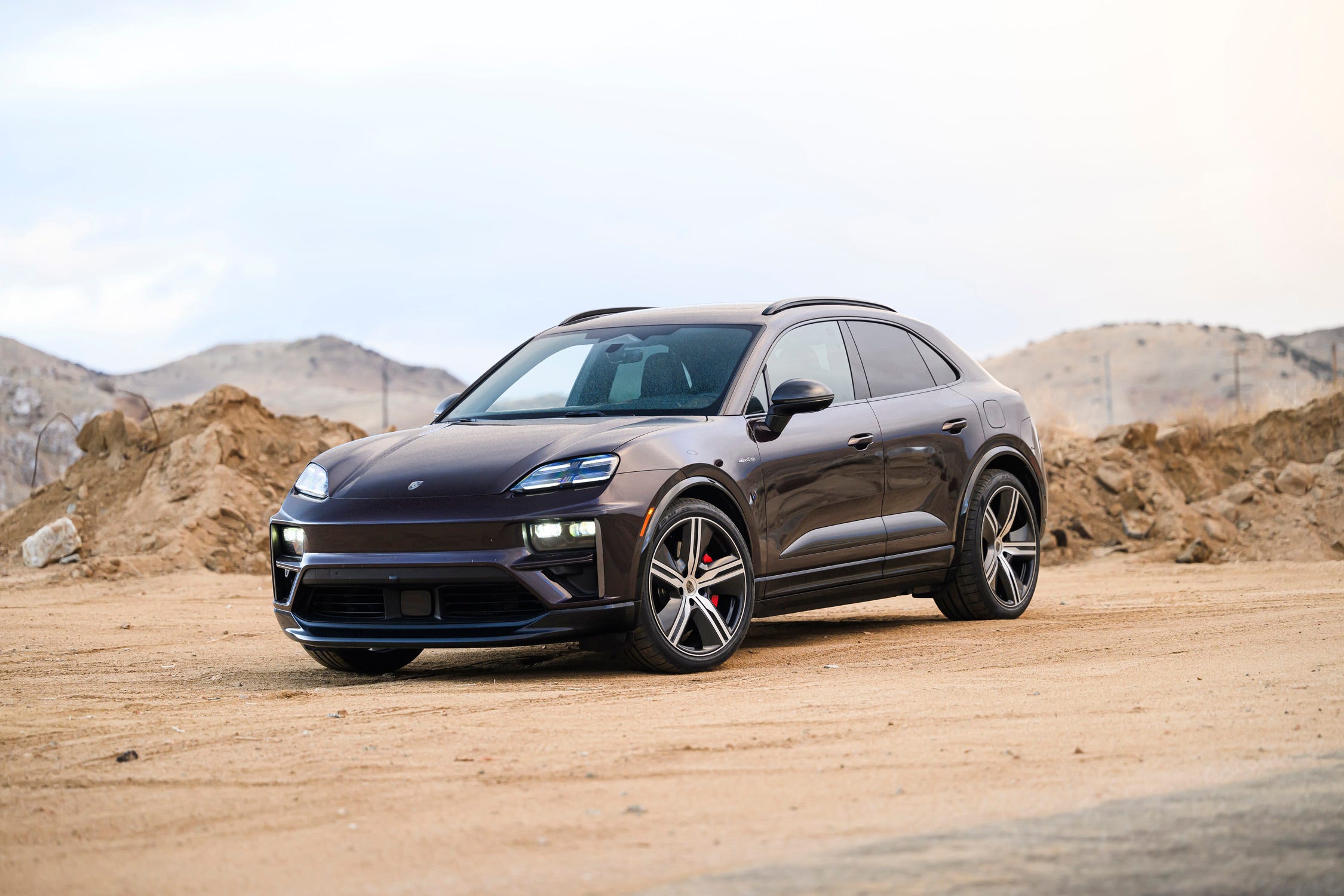 Macan Electric