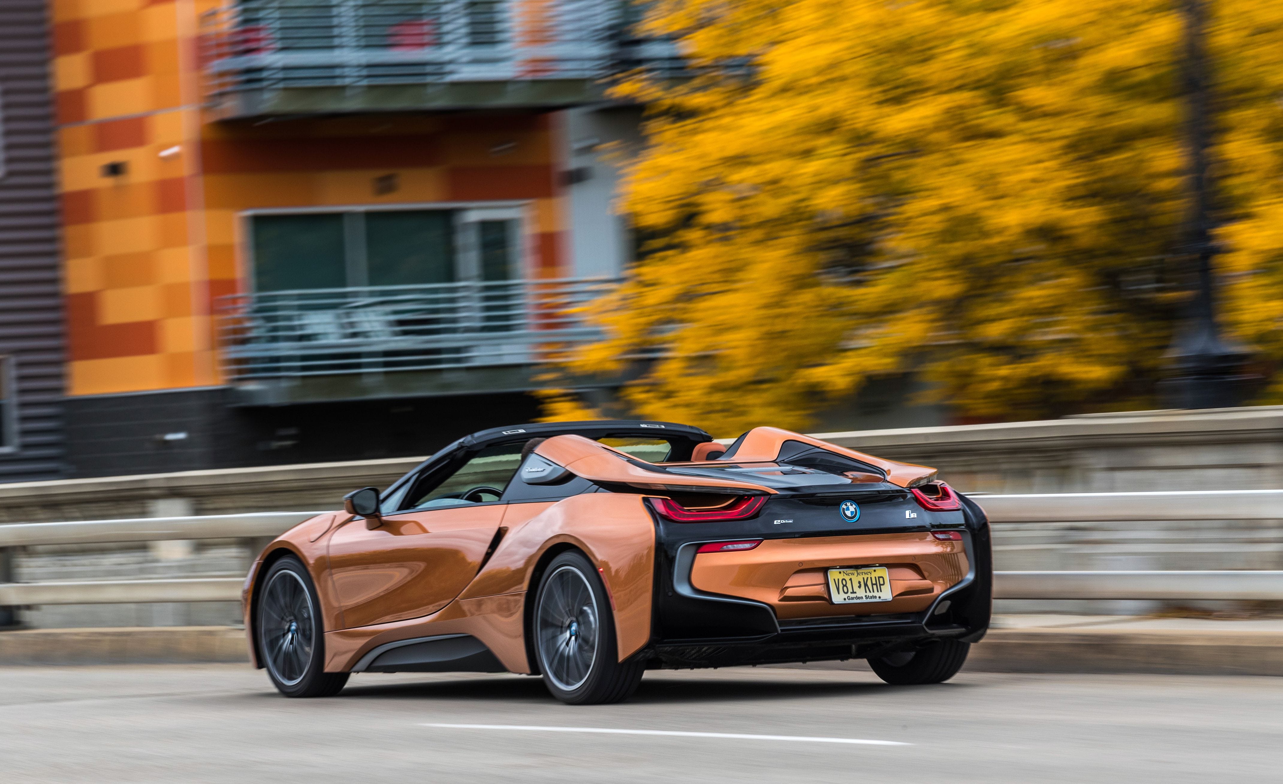 i8