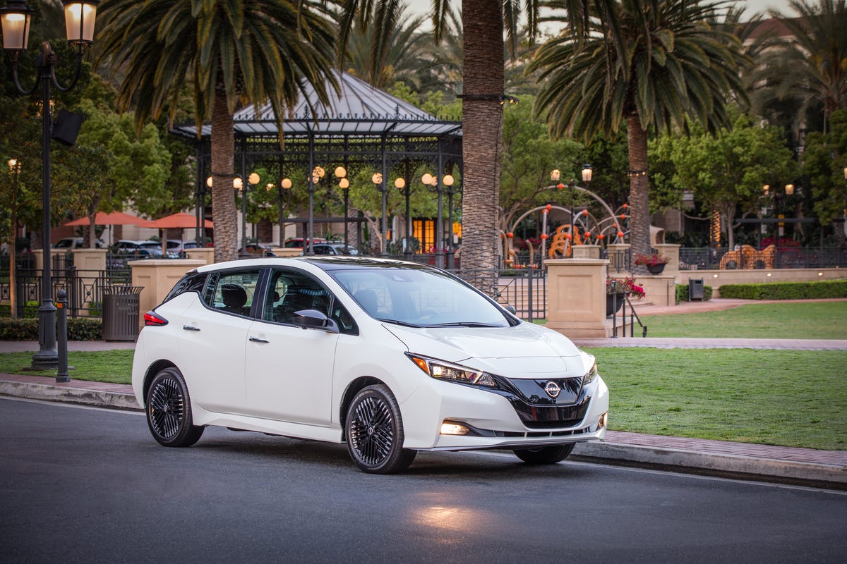 2026 Nissan Leaf: Late Bloomer
