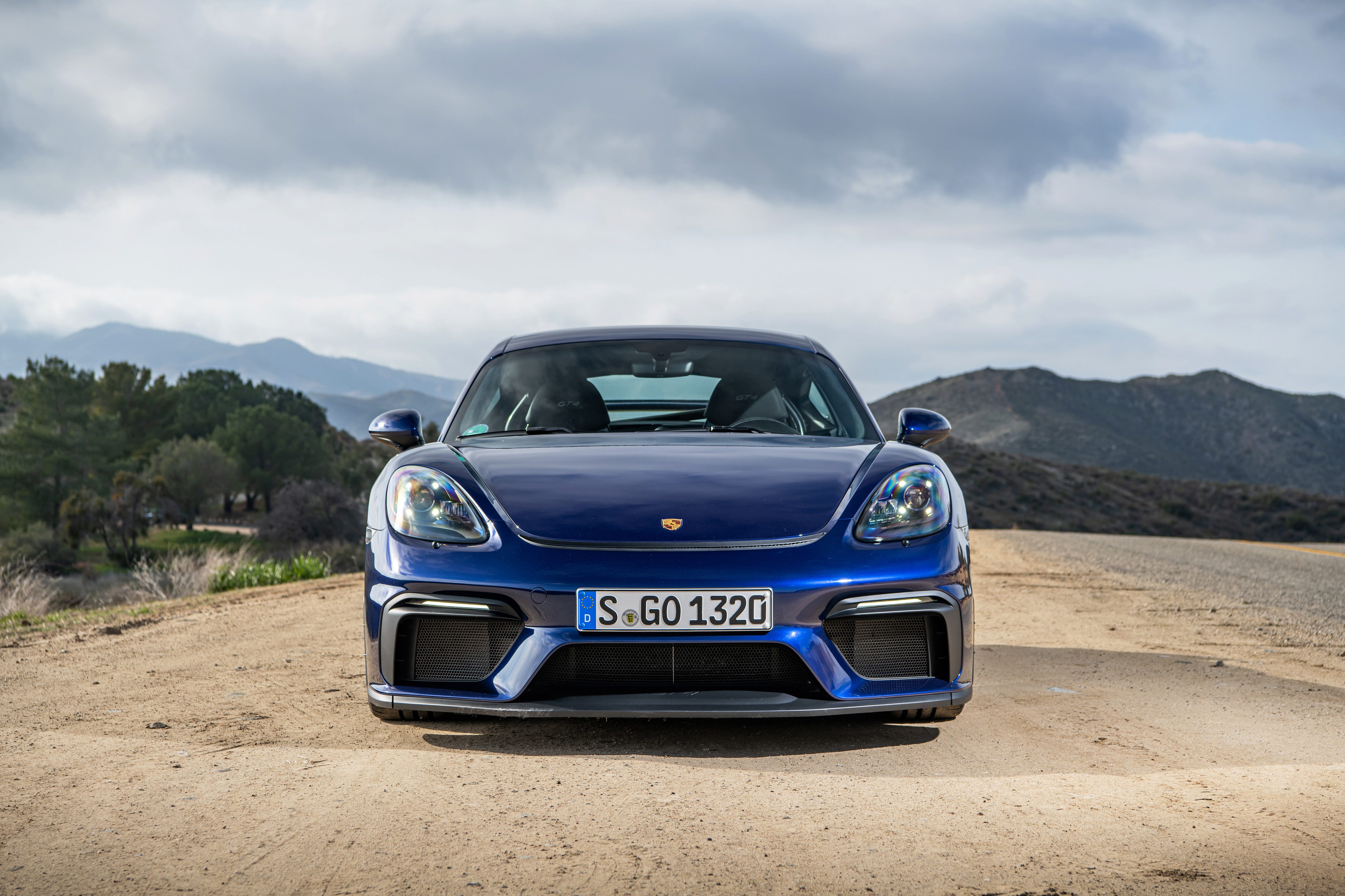 718 Cayman