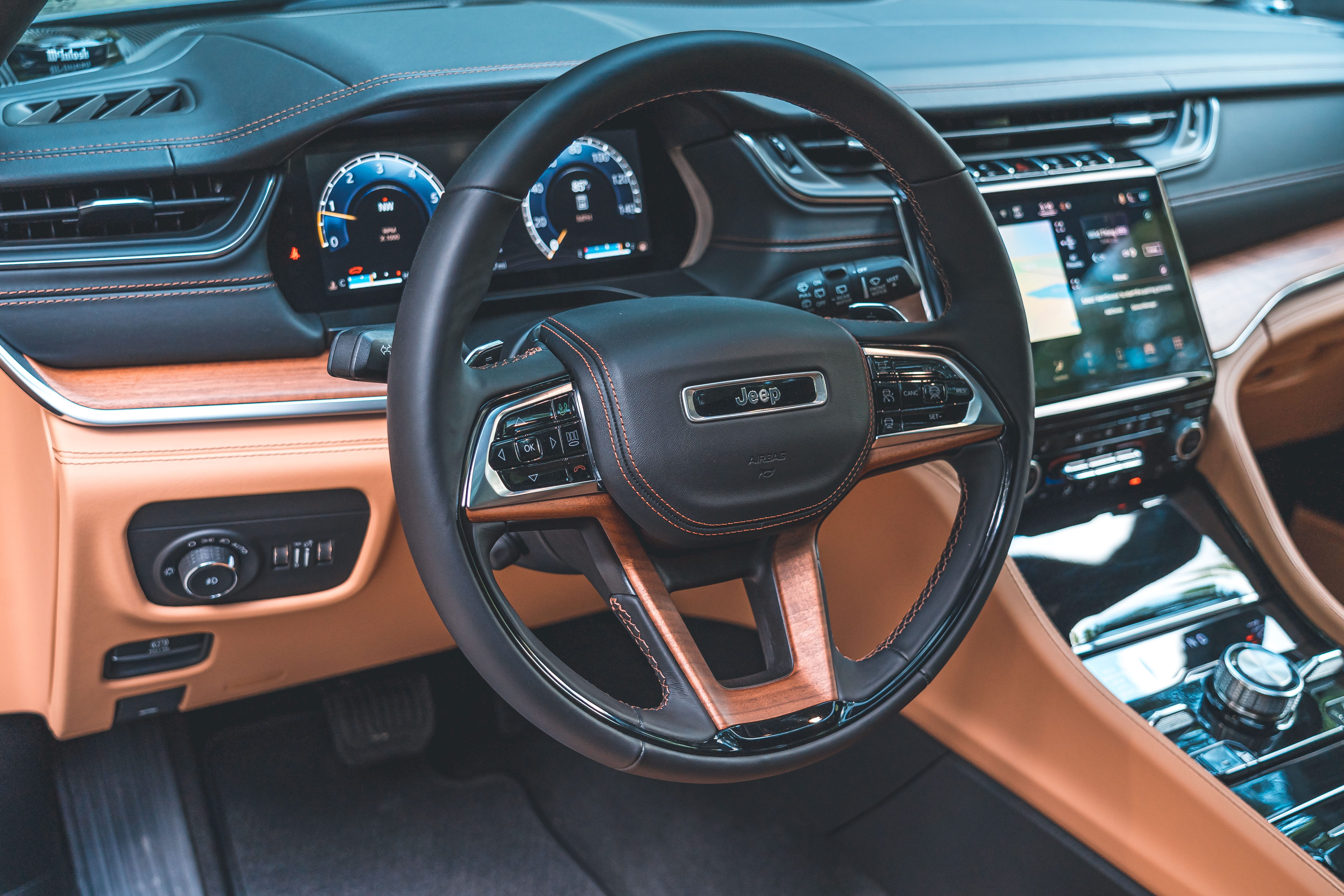 Jeep Grand Cherokee L: Is a Four-Cylinder Enough?