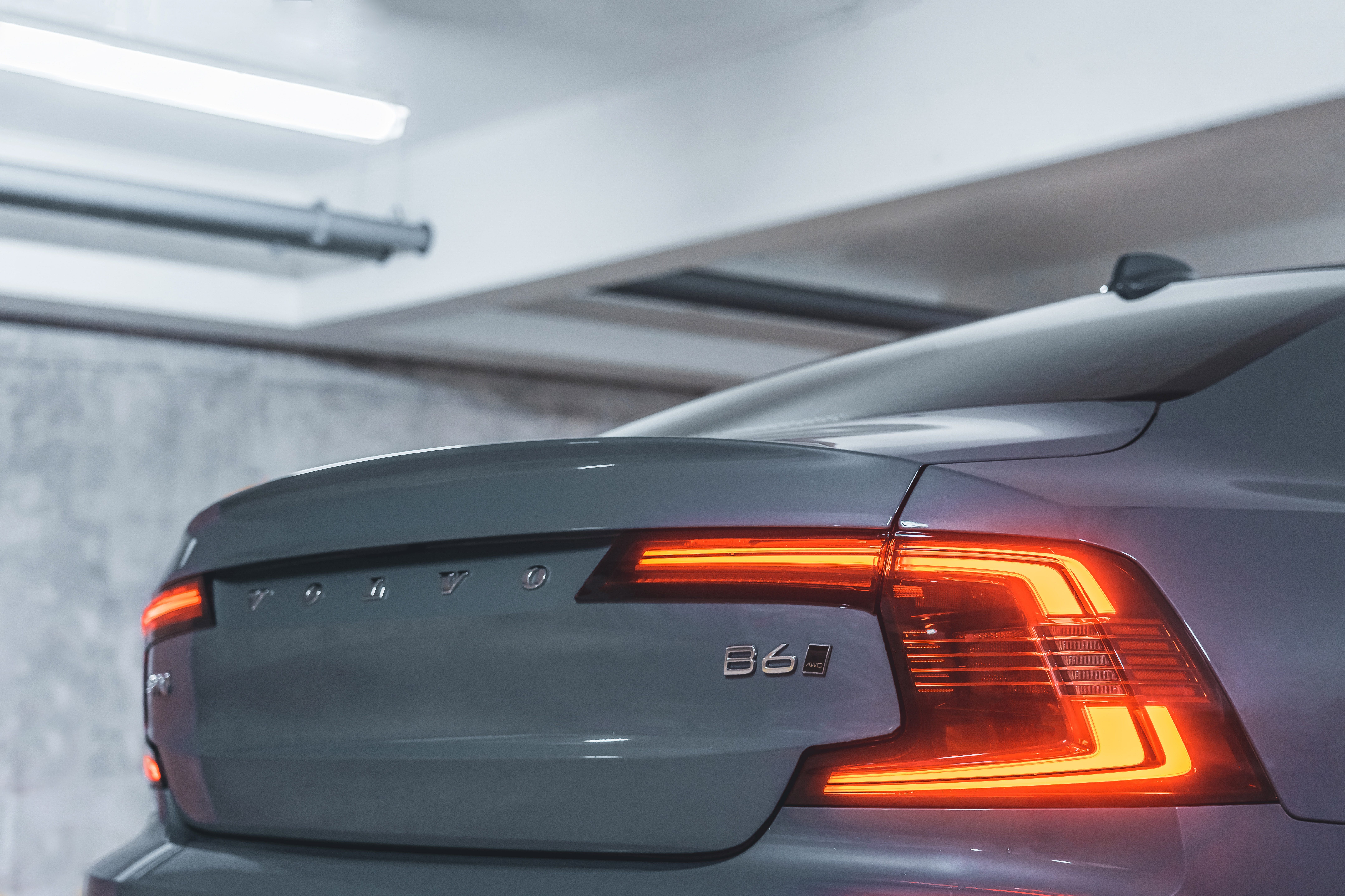 S90