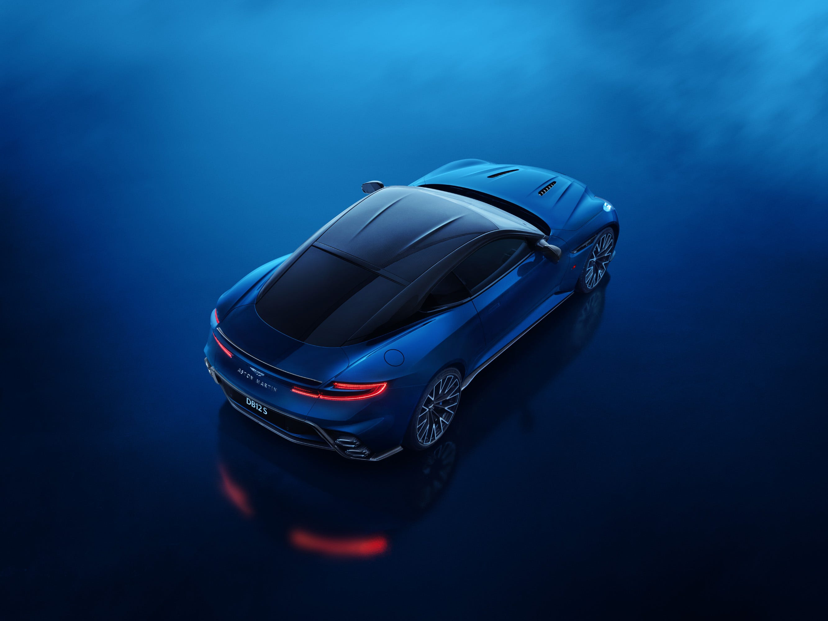 DB12