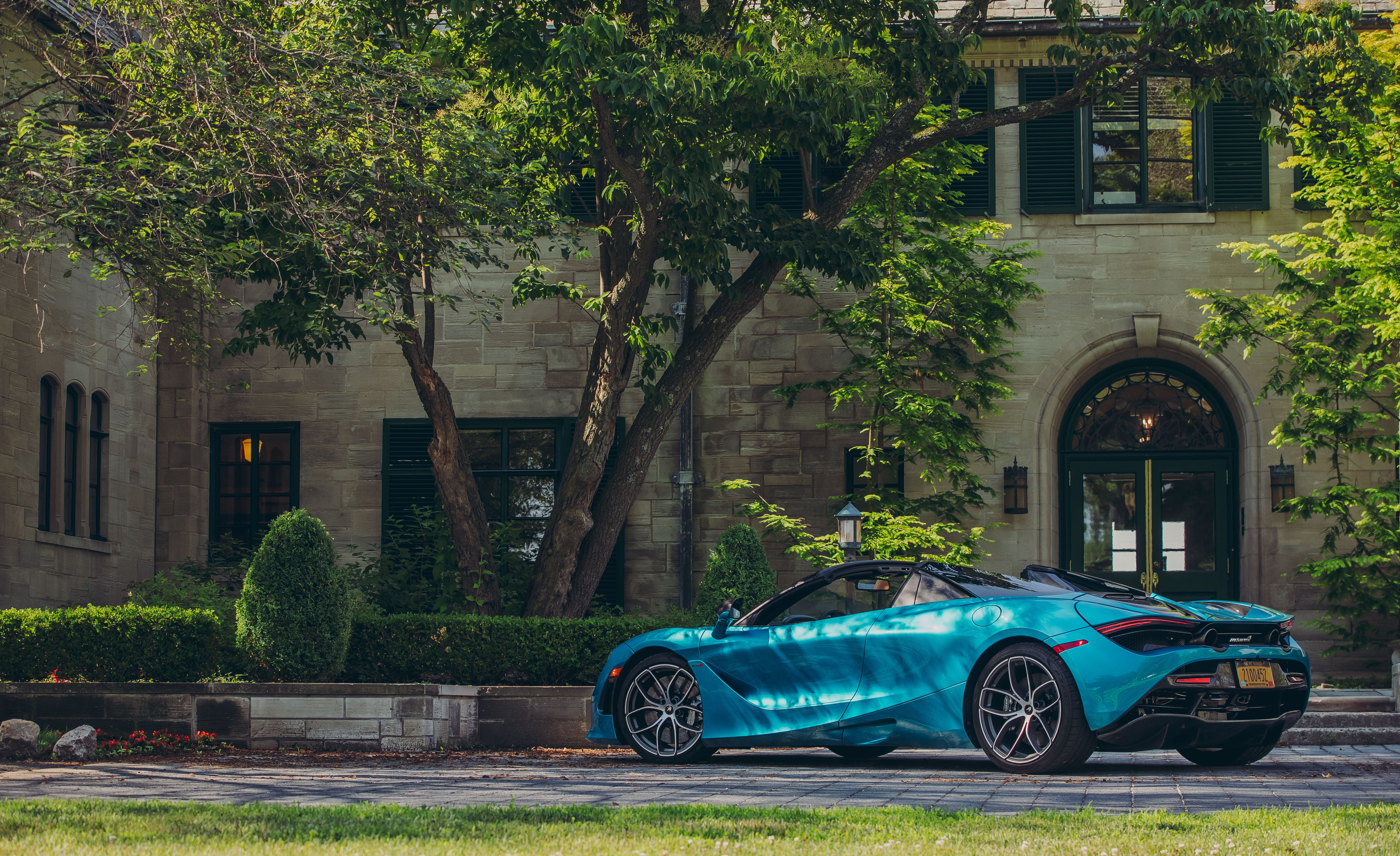 720S