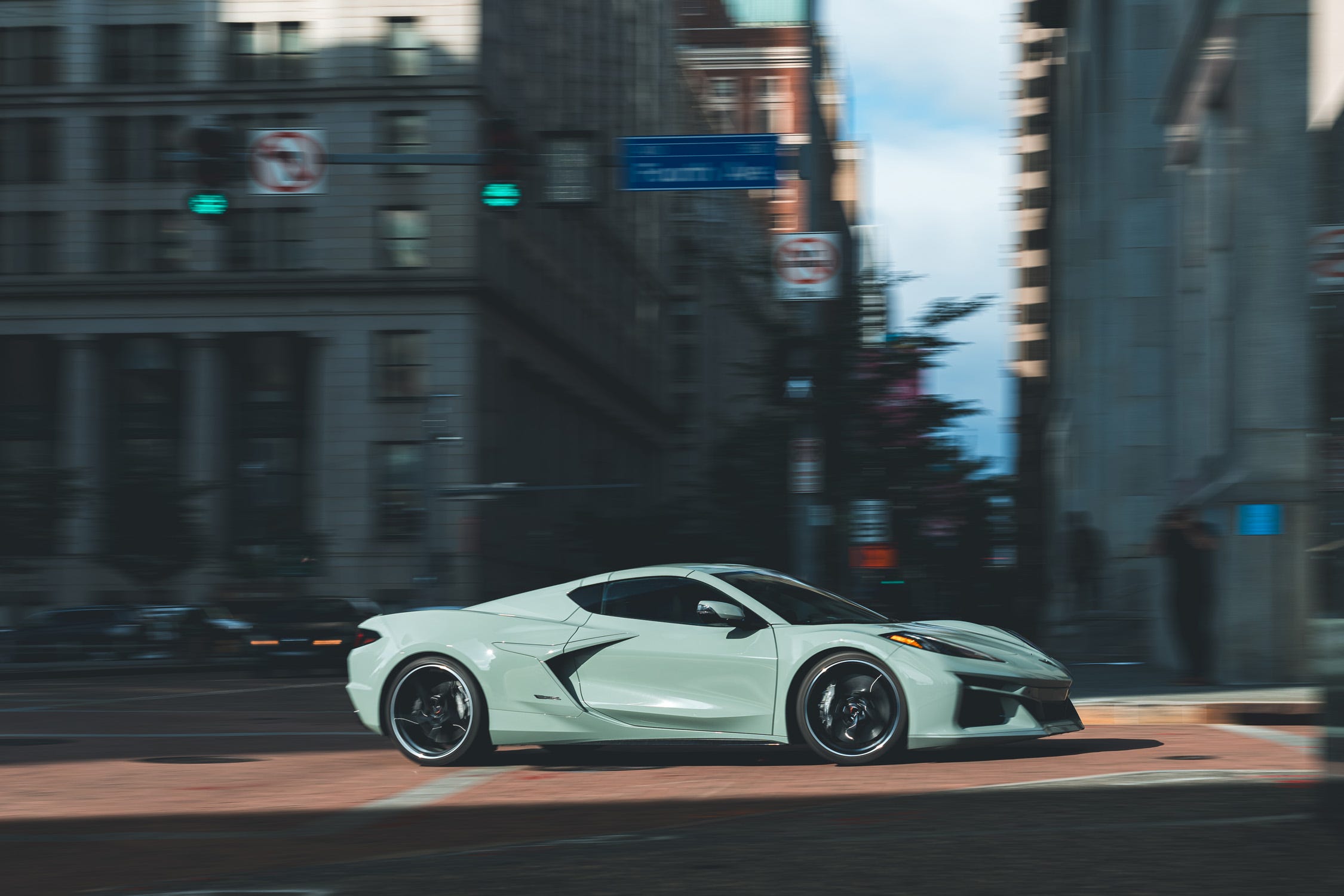 Corvette E-Ray
