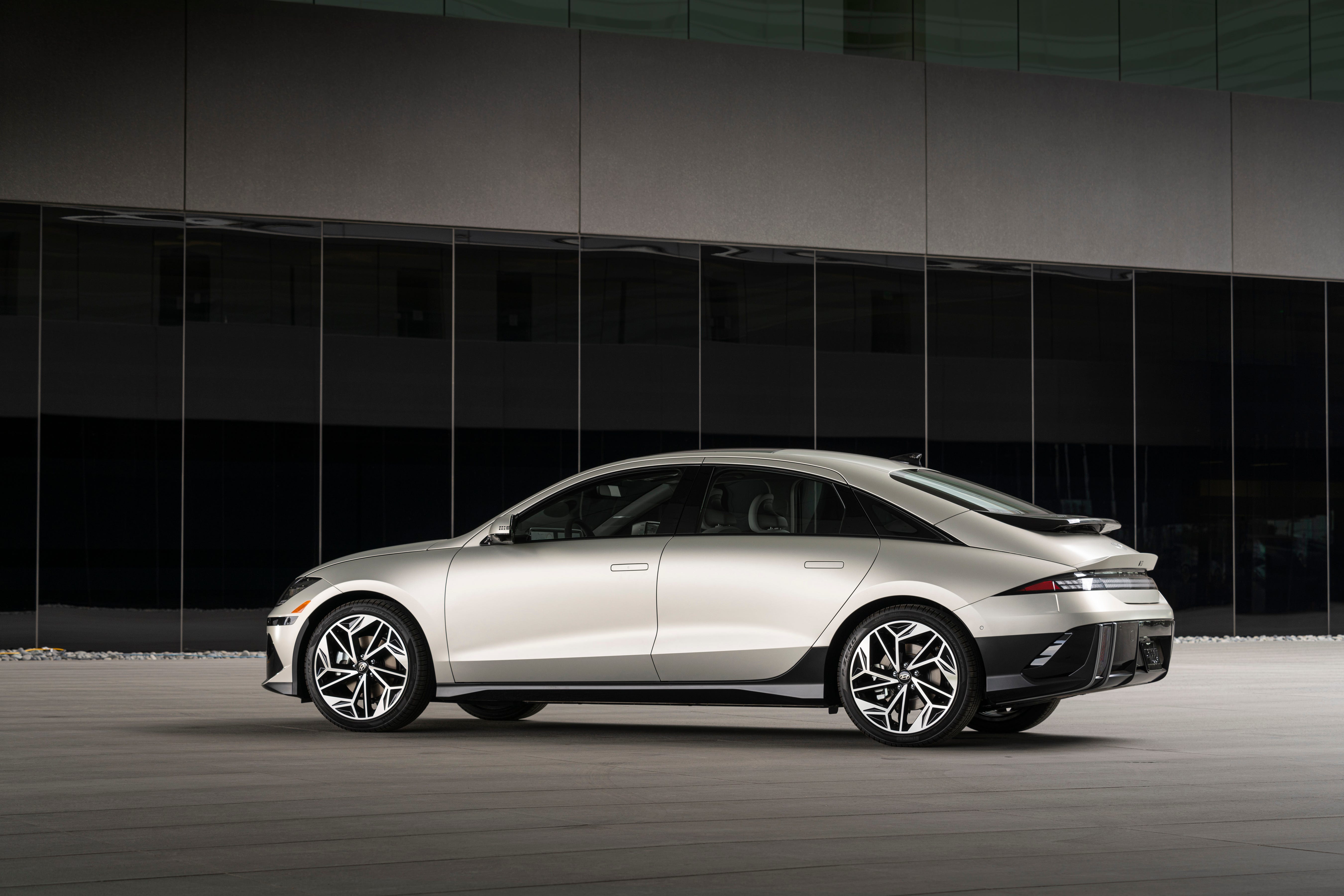 Hyundai Ioniq 6