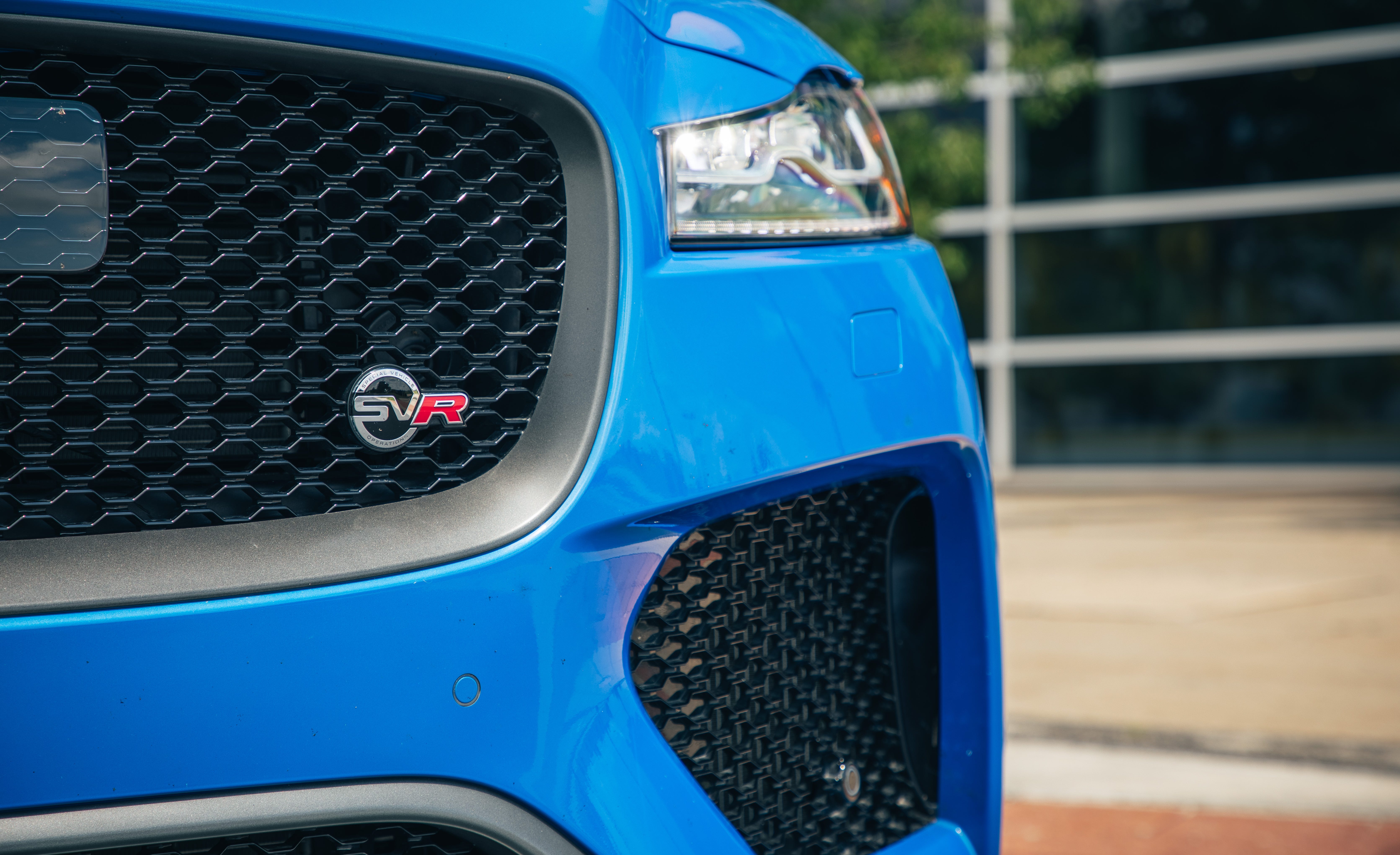 F-Pace SVR