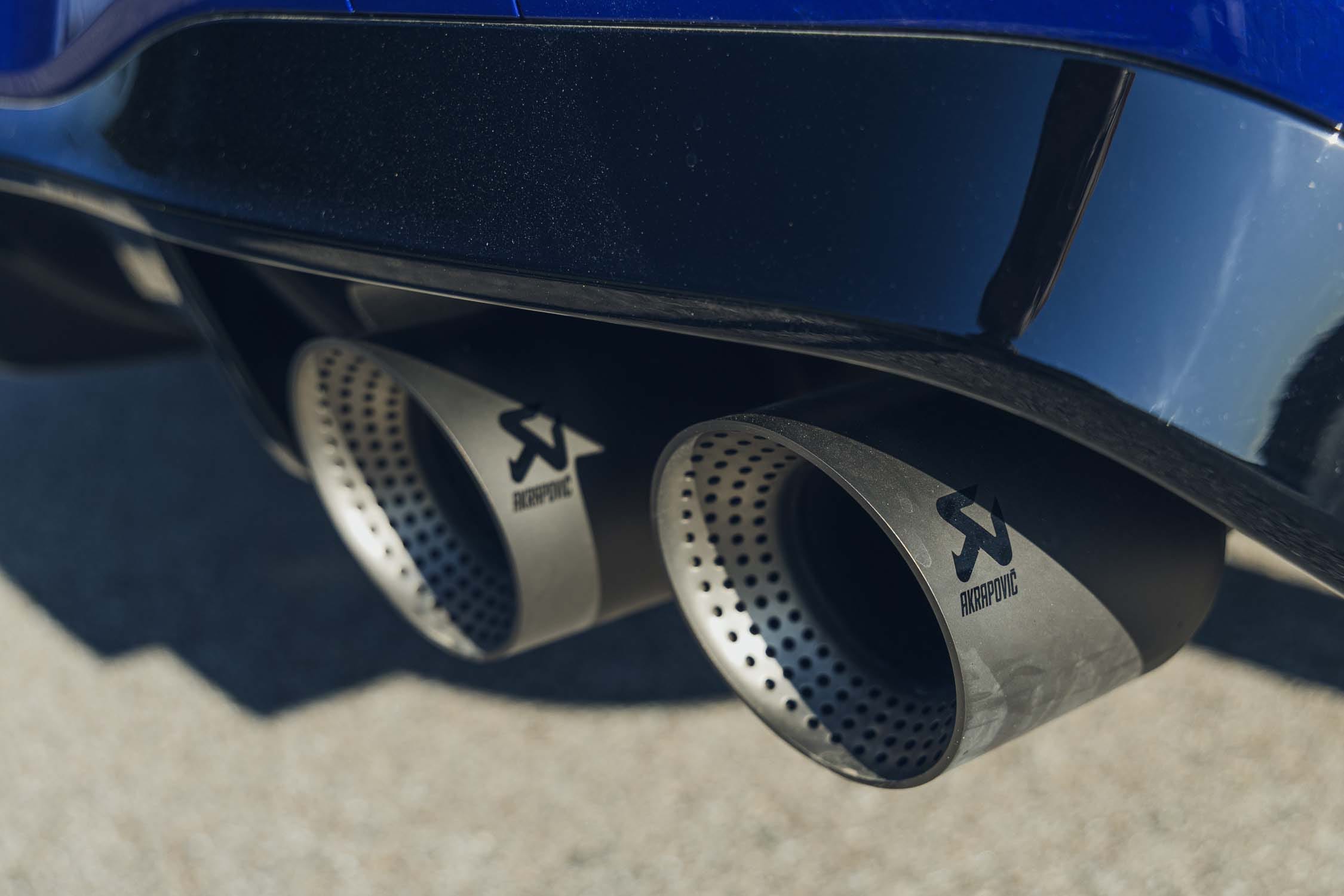 Golf R