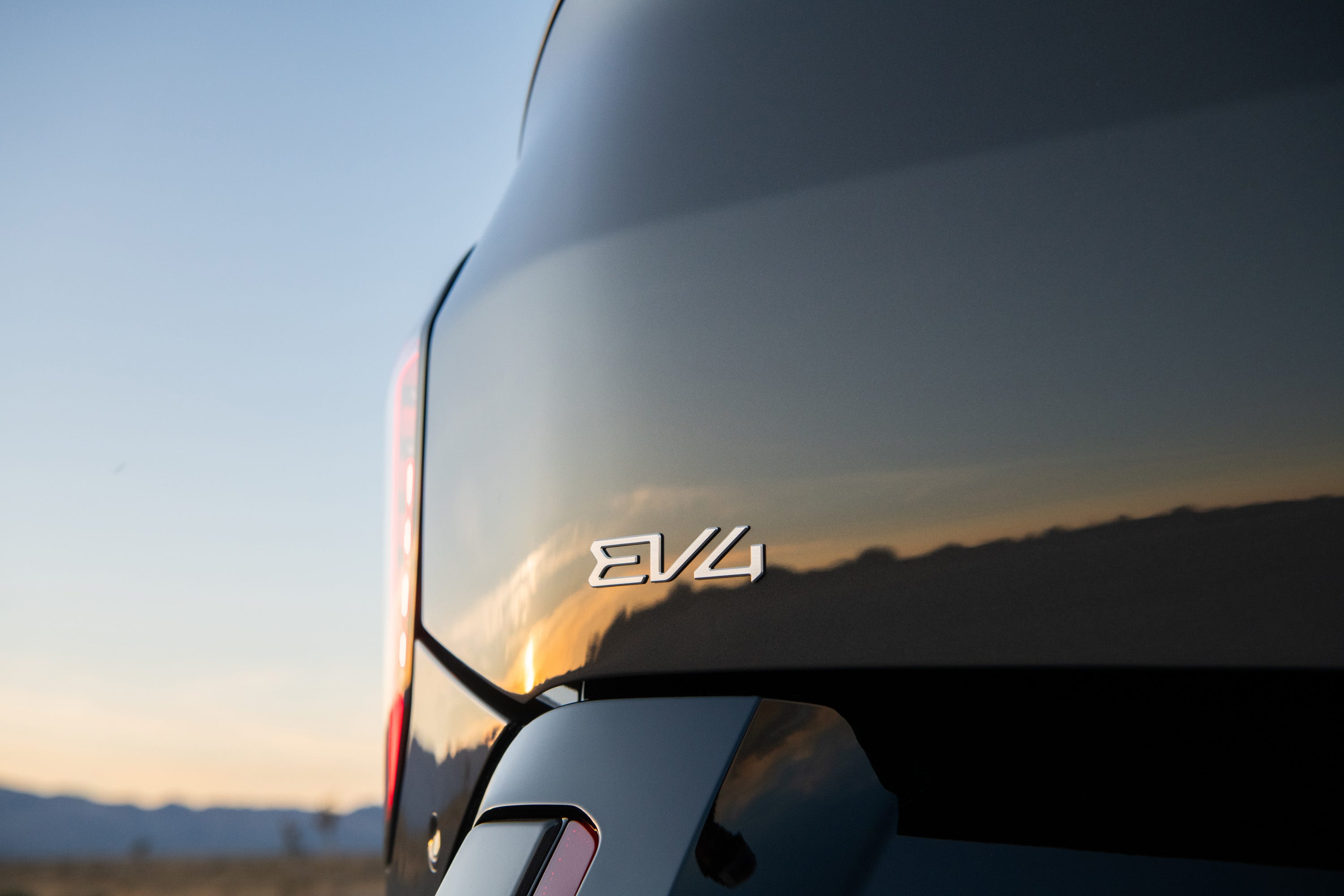 EV4