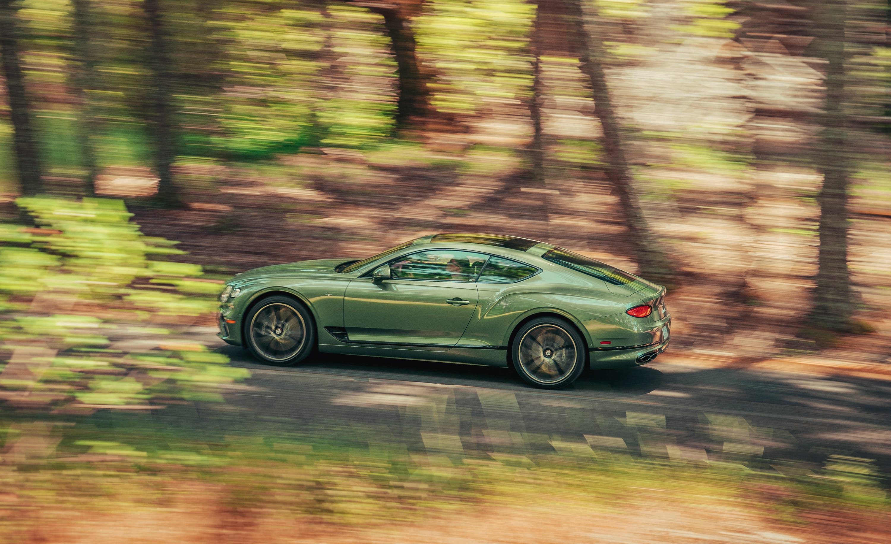 Bentley Continental GT S Slices the Pie Thinner