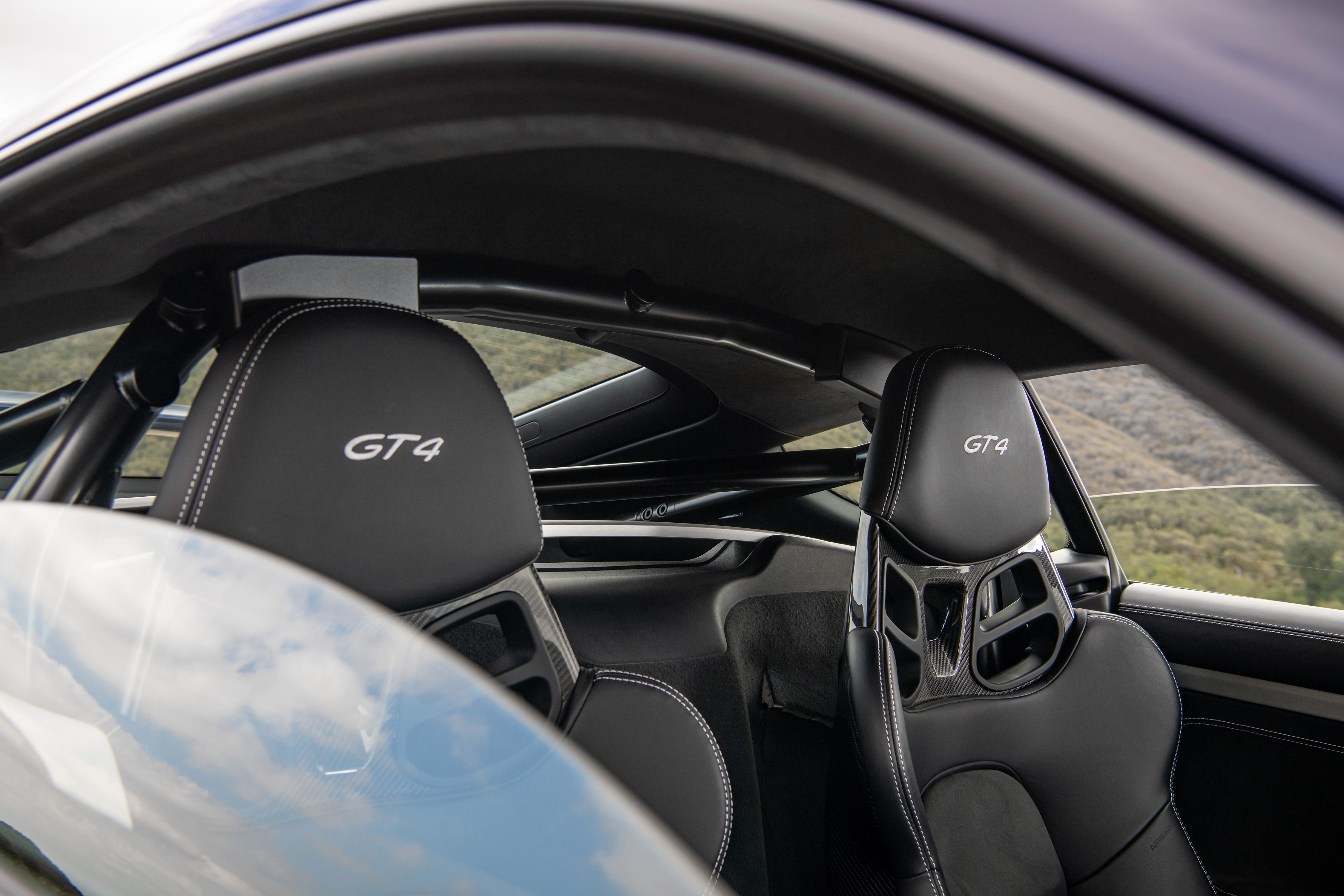 718 Cayman
