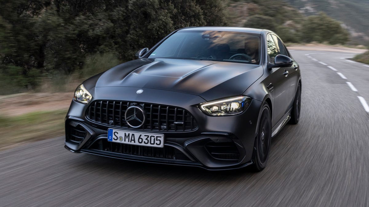 C63 photo
