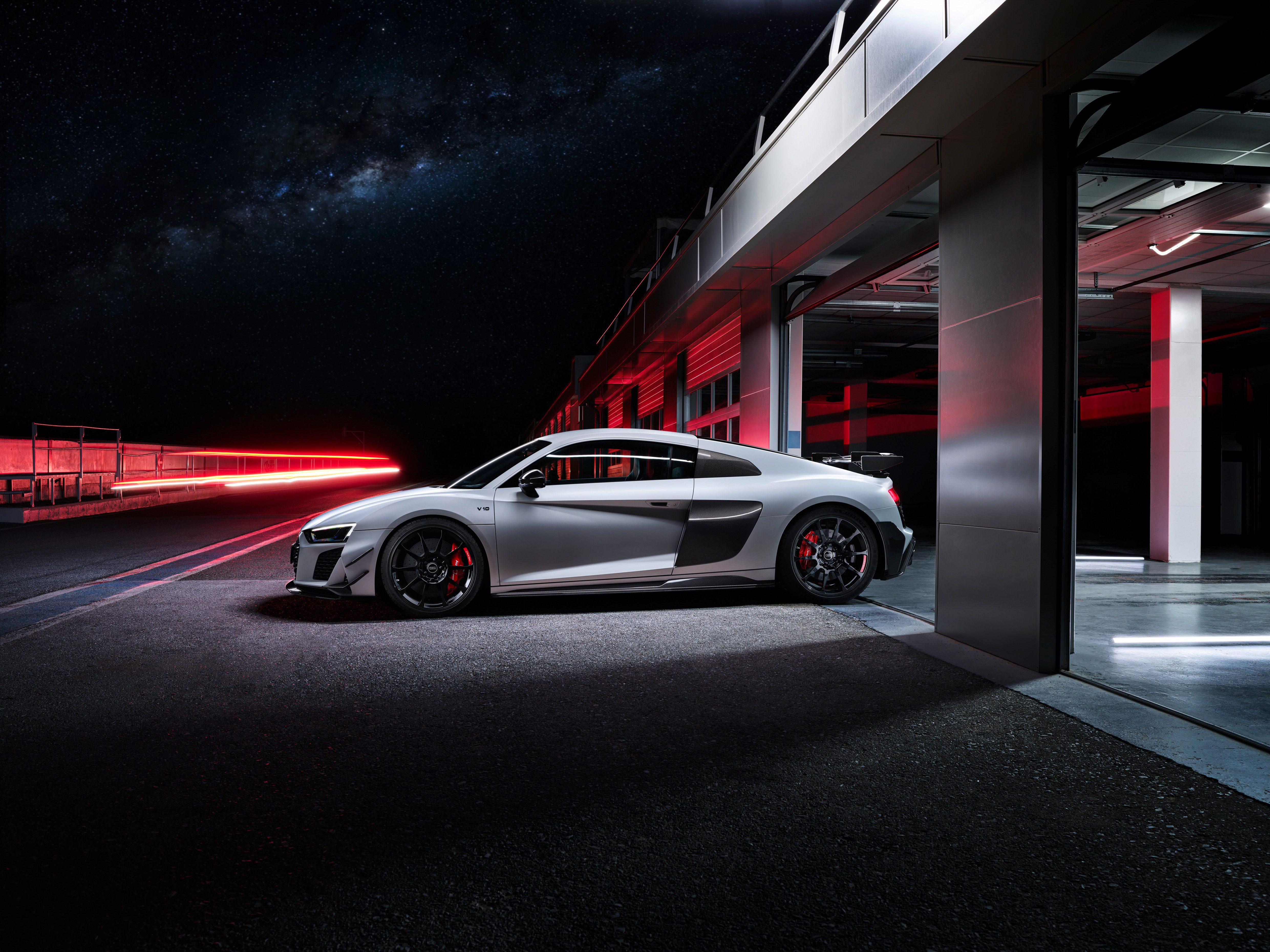 R8