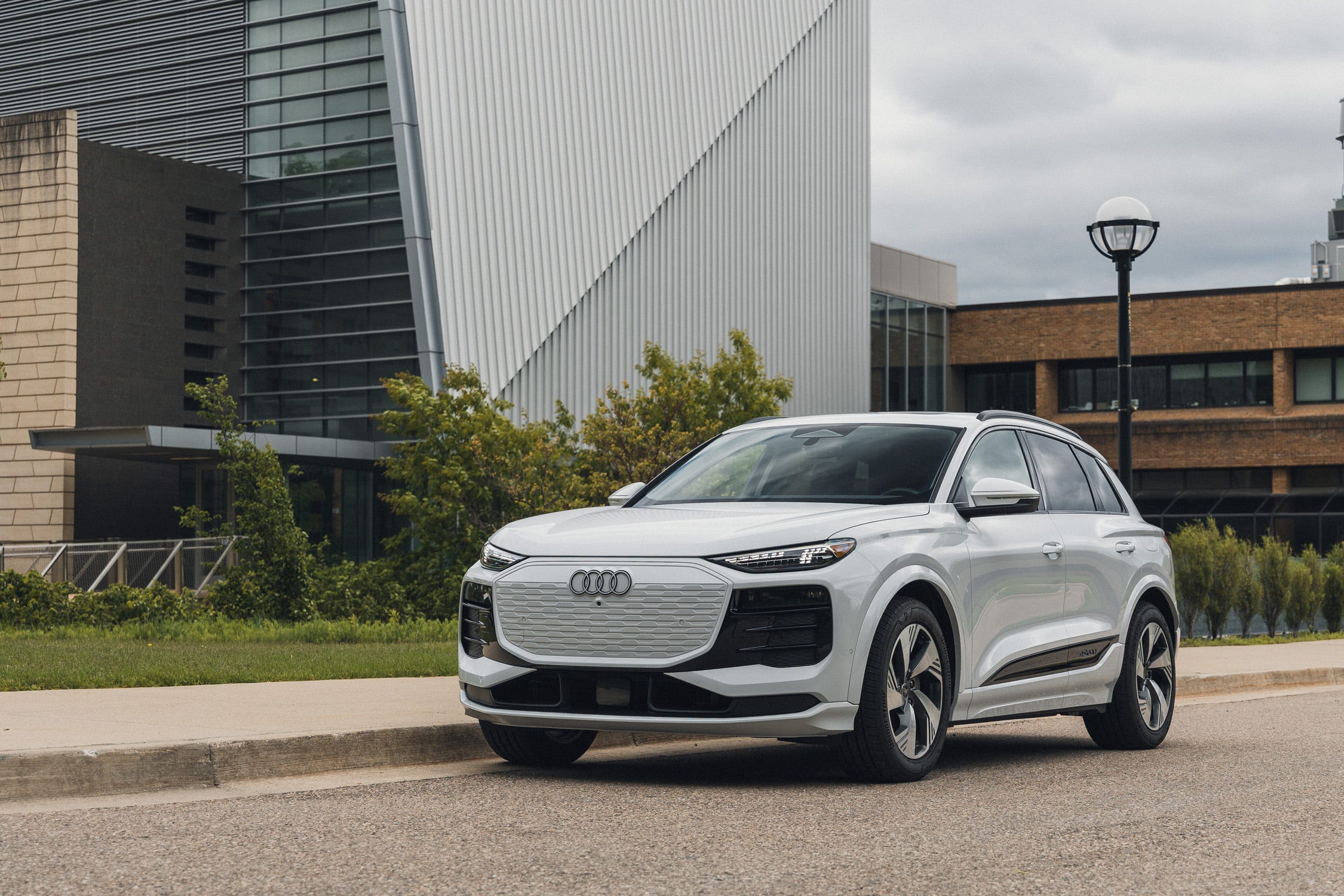Q6 e-tron