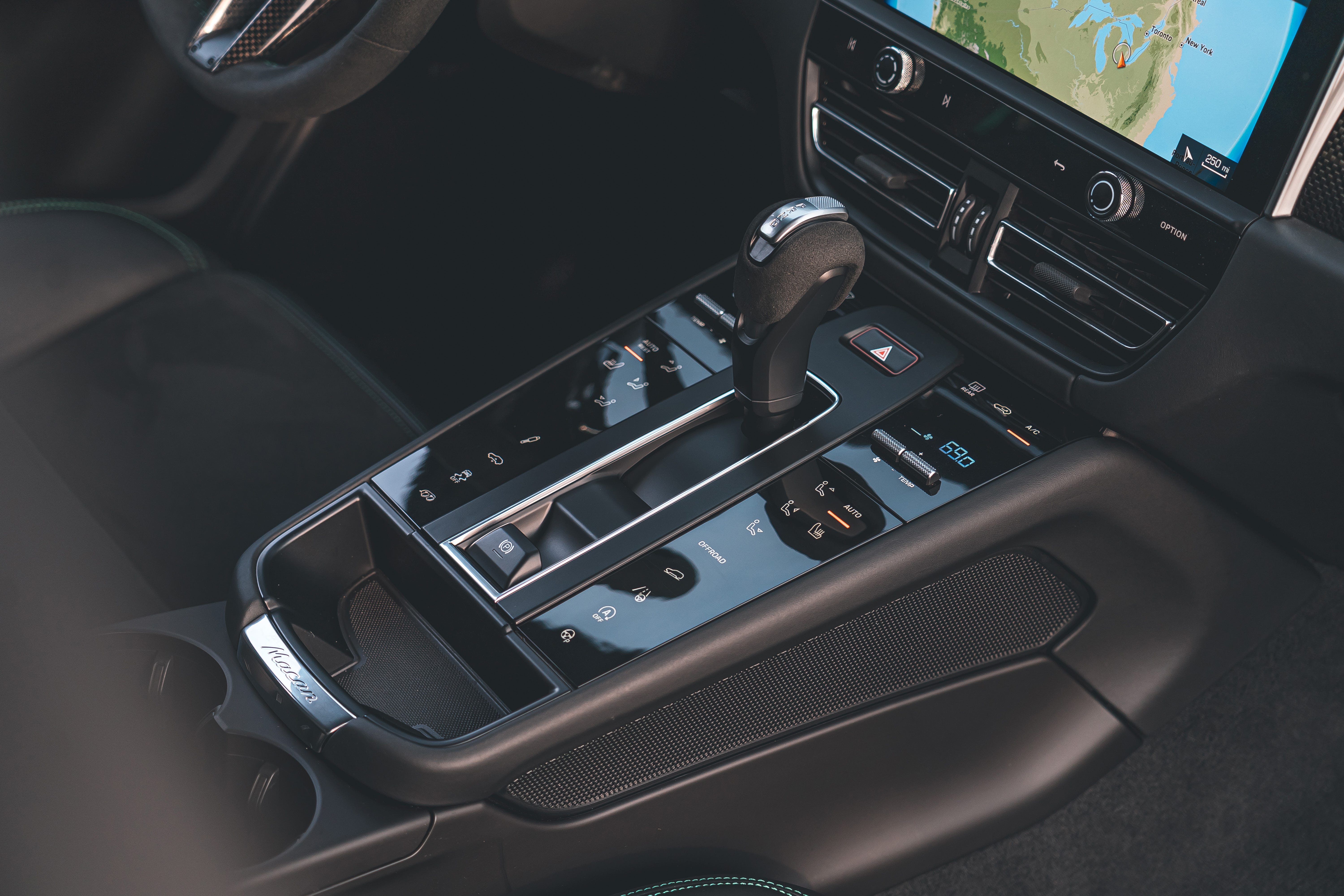 Macan GTS