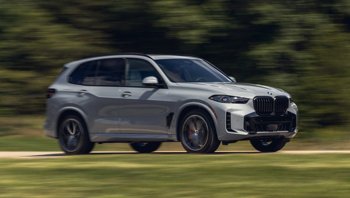 X5 Hybrid photo