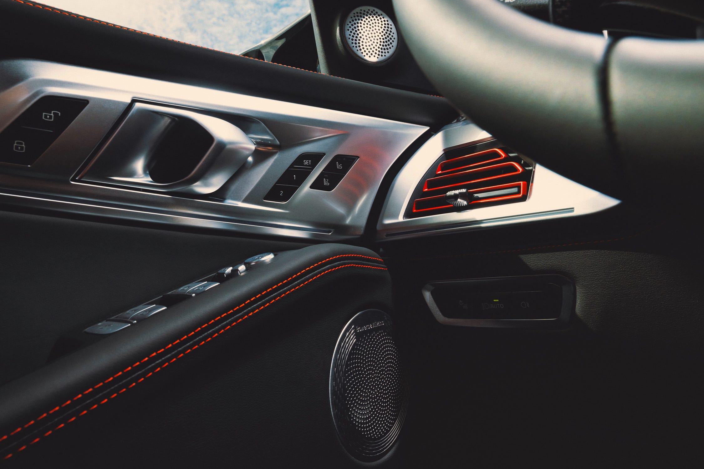 XM