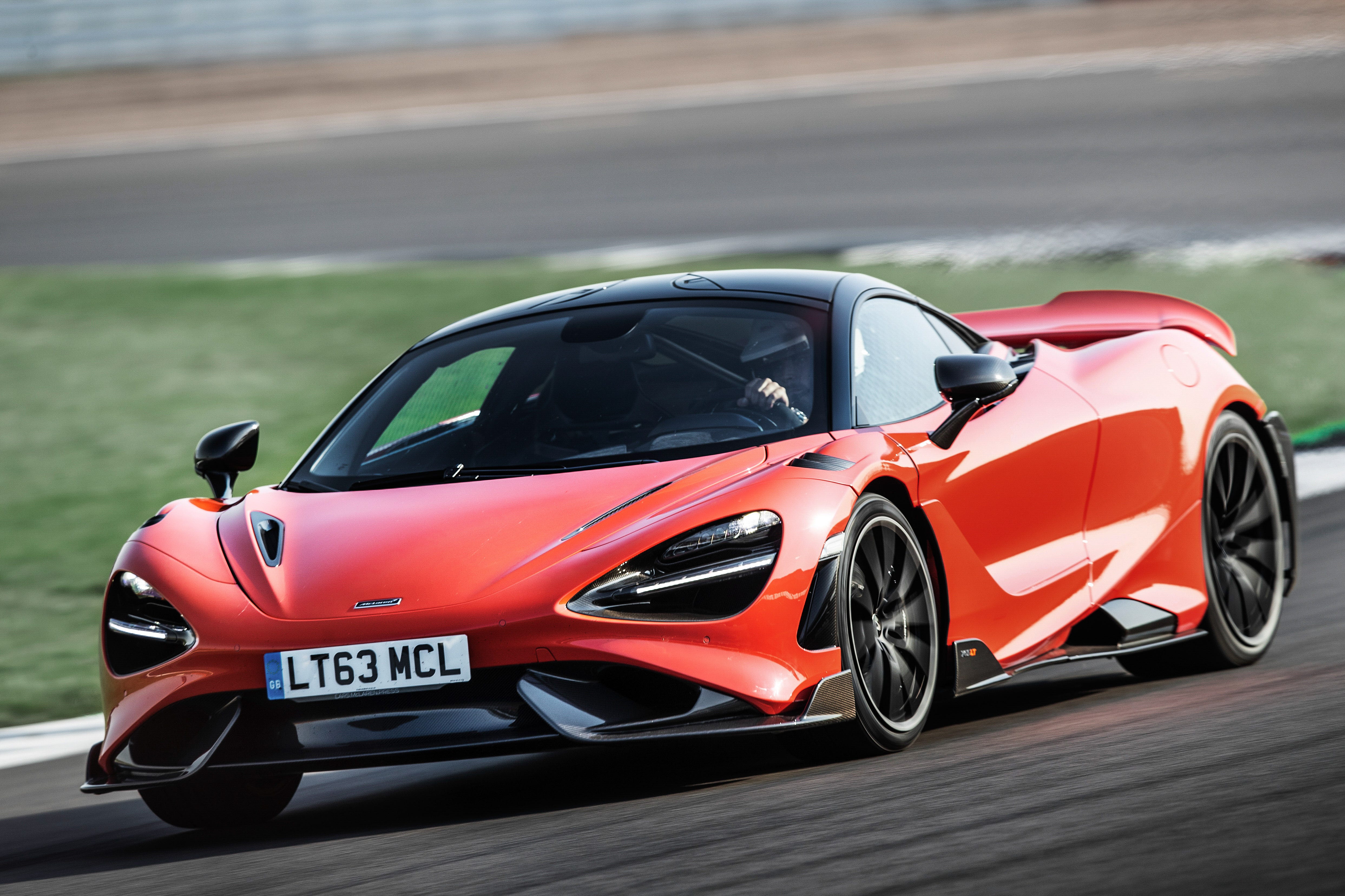 765LT