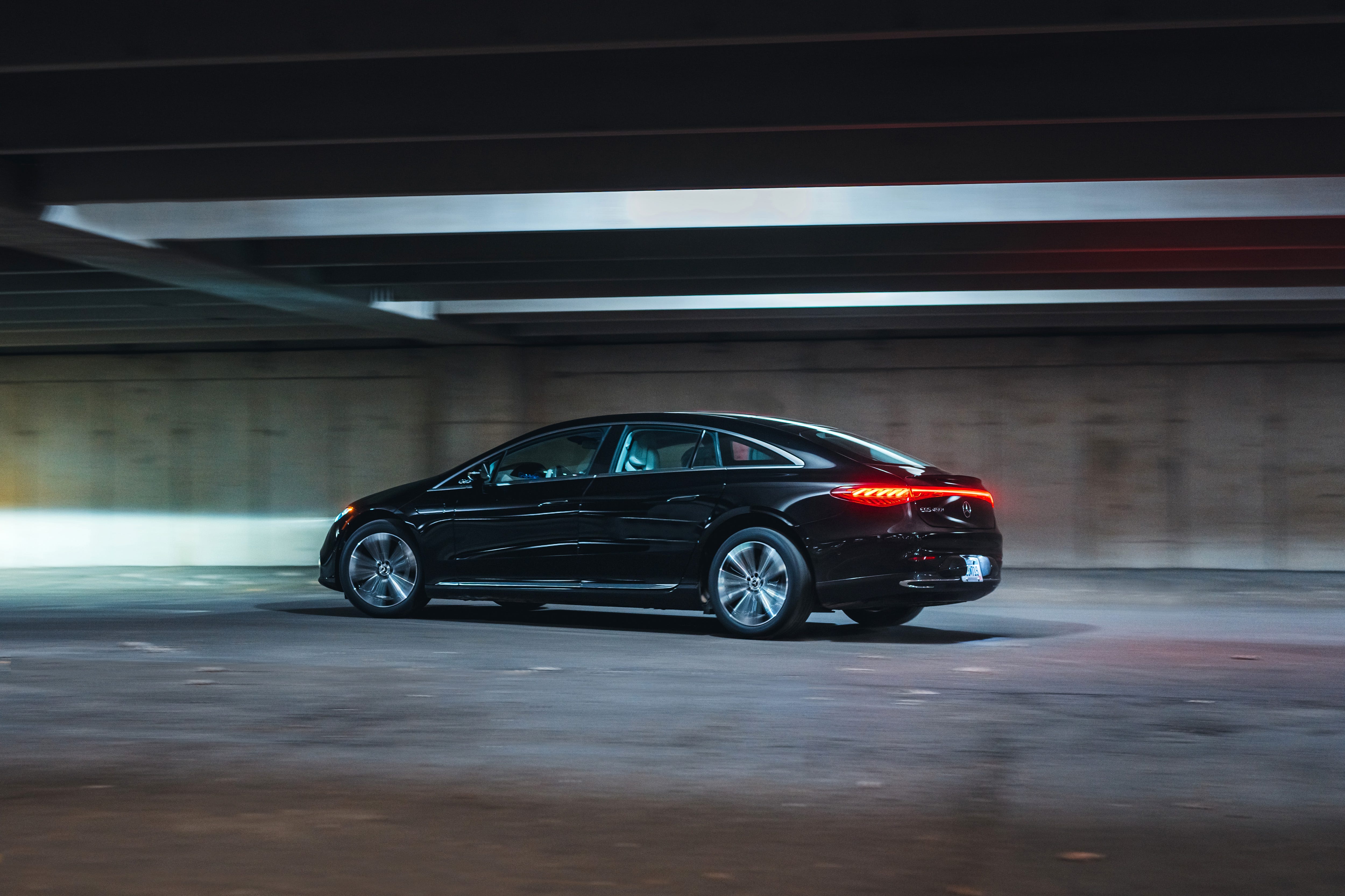 2025 Mercedes-Benz EQS450 Tested: Change Is Good