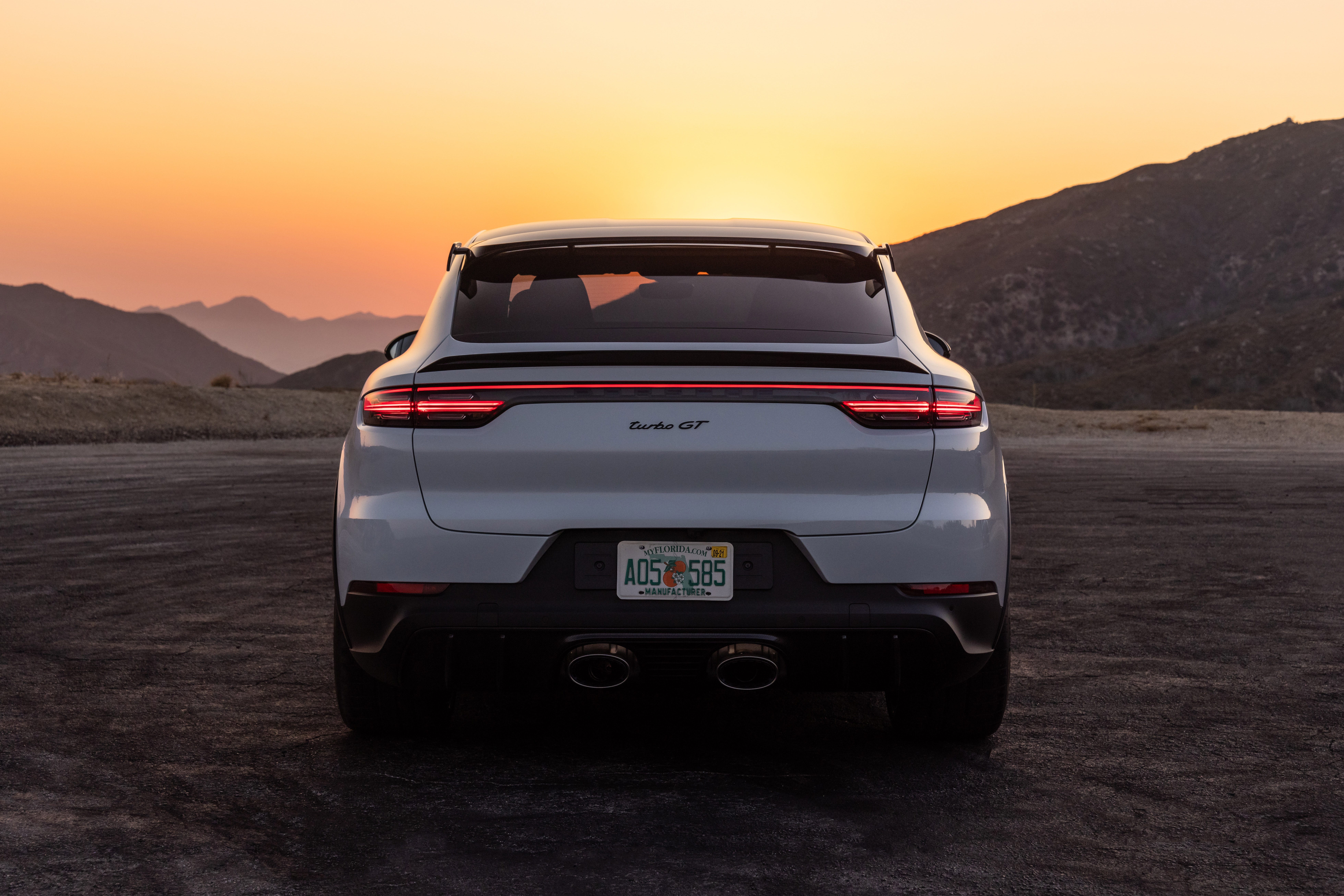 2026 Porsche Cayenne EV: Kinetic Tour de Force