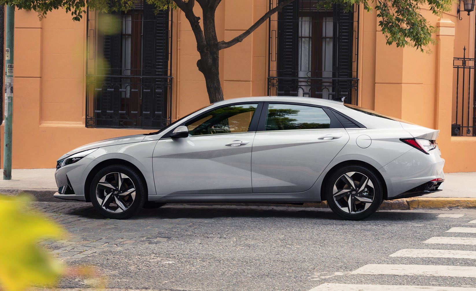 Elantra