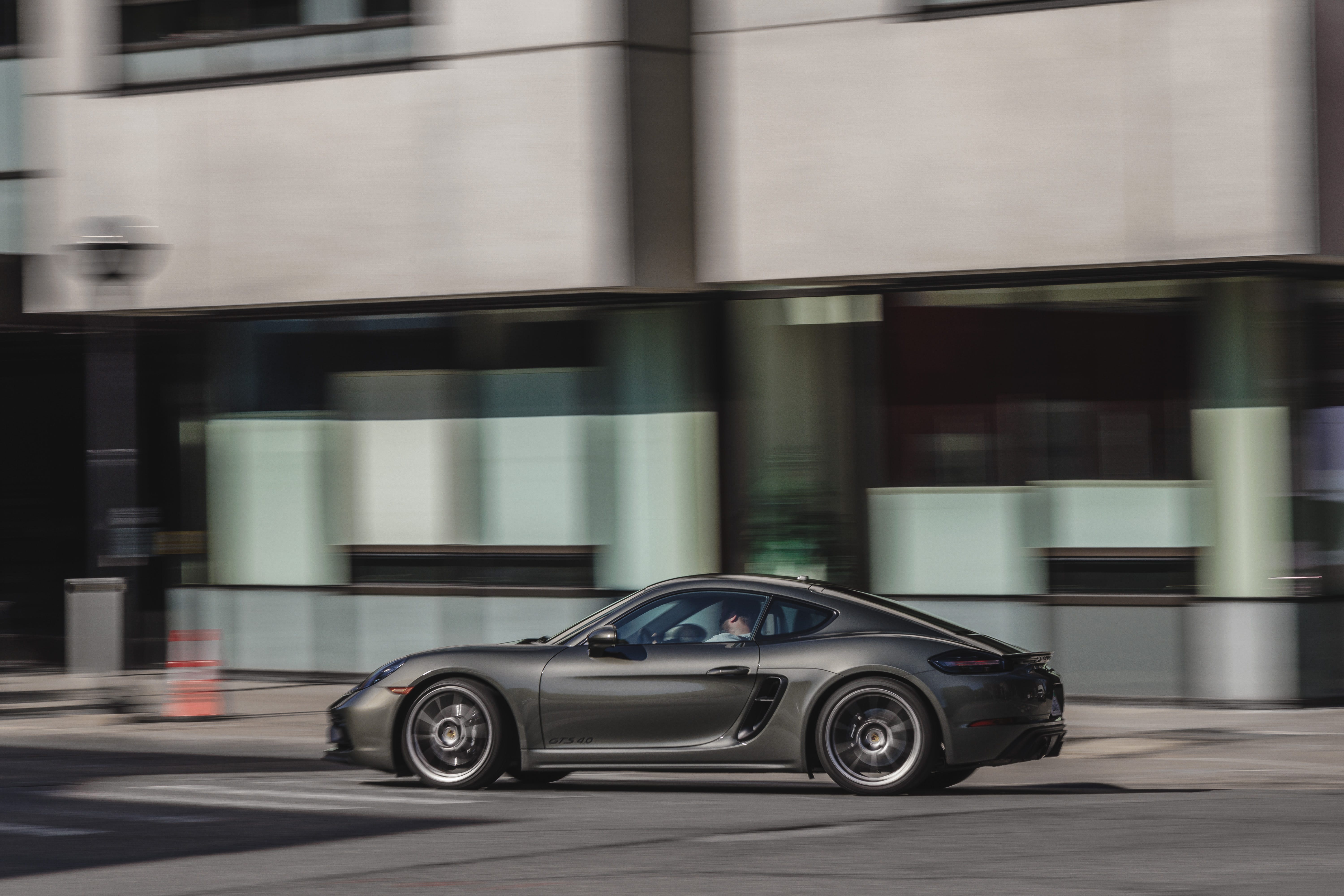 718 Cayman