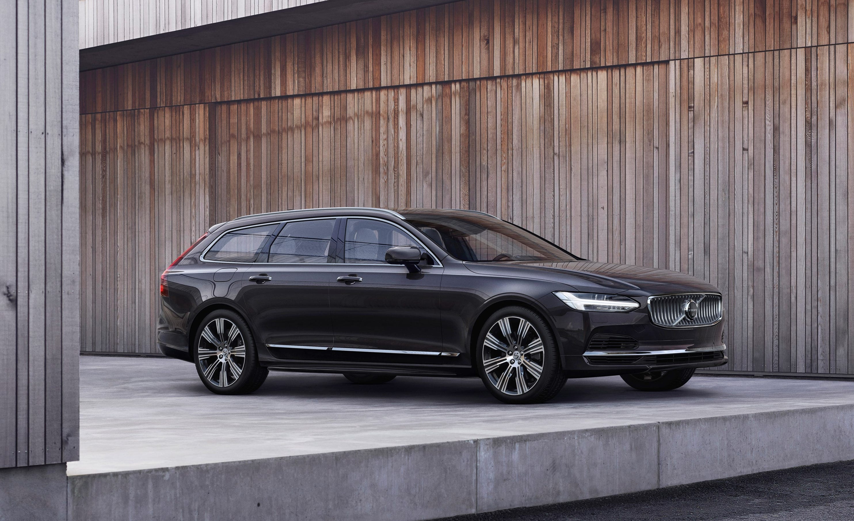 S90