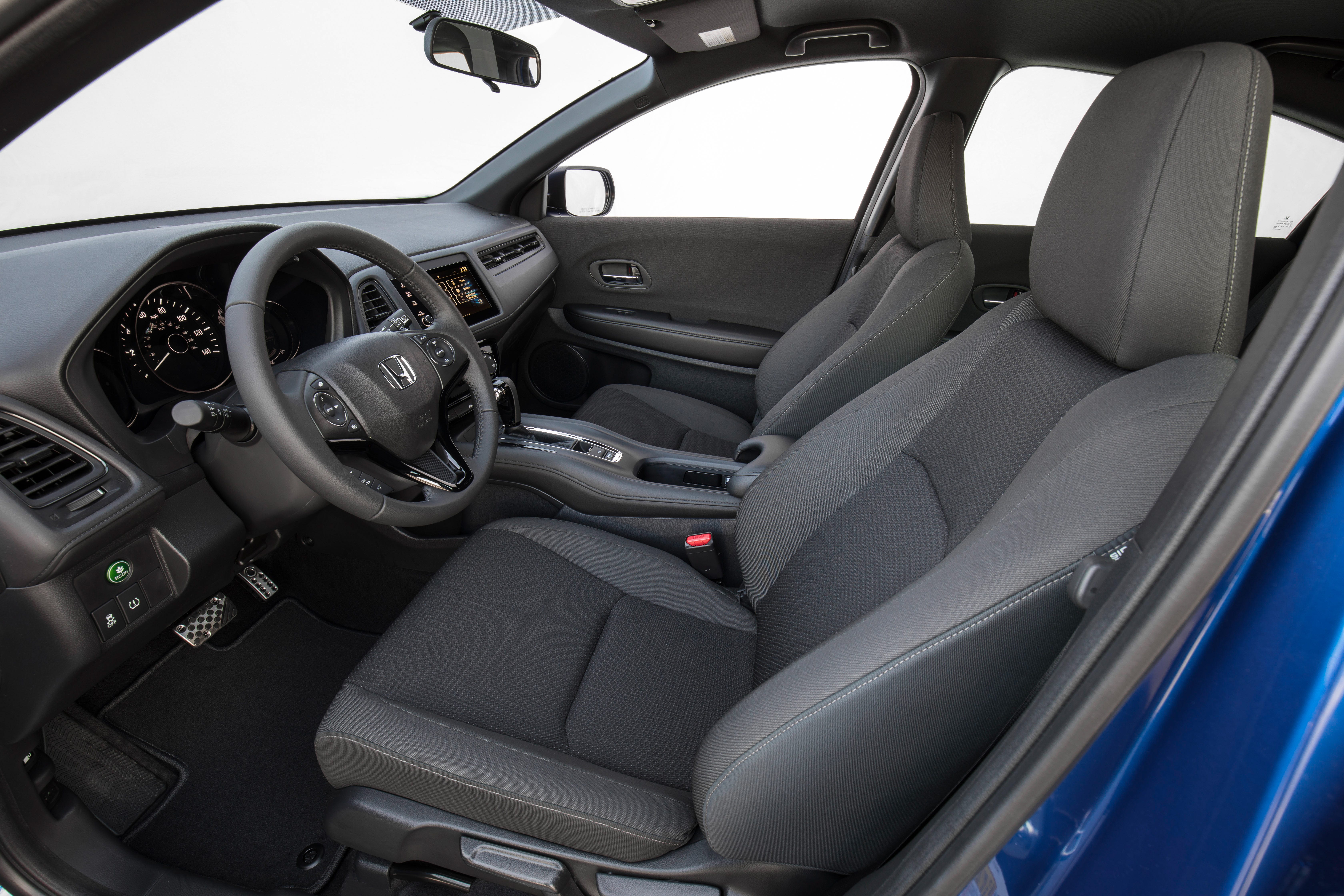 HR-V