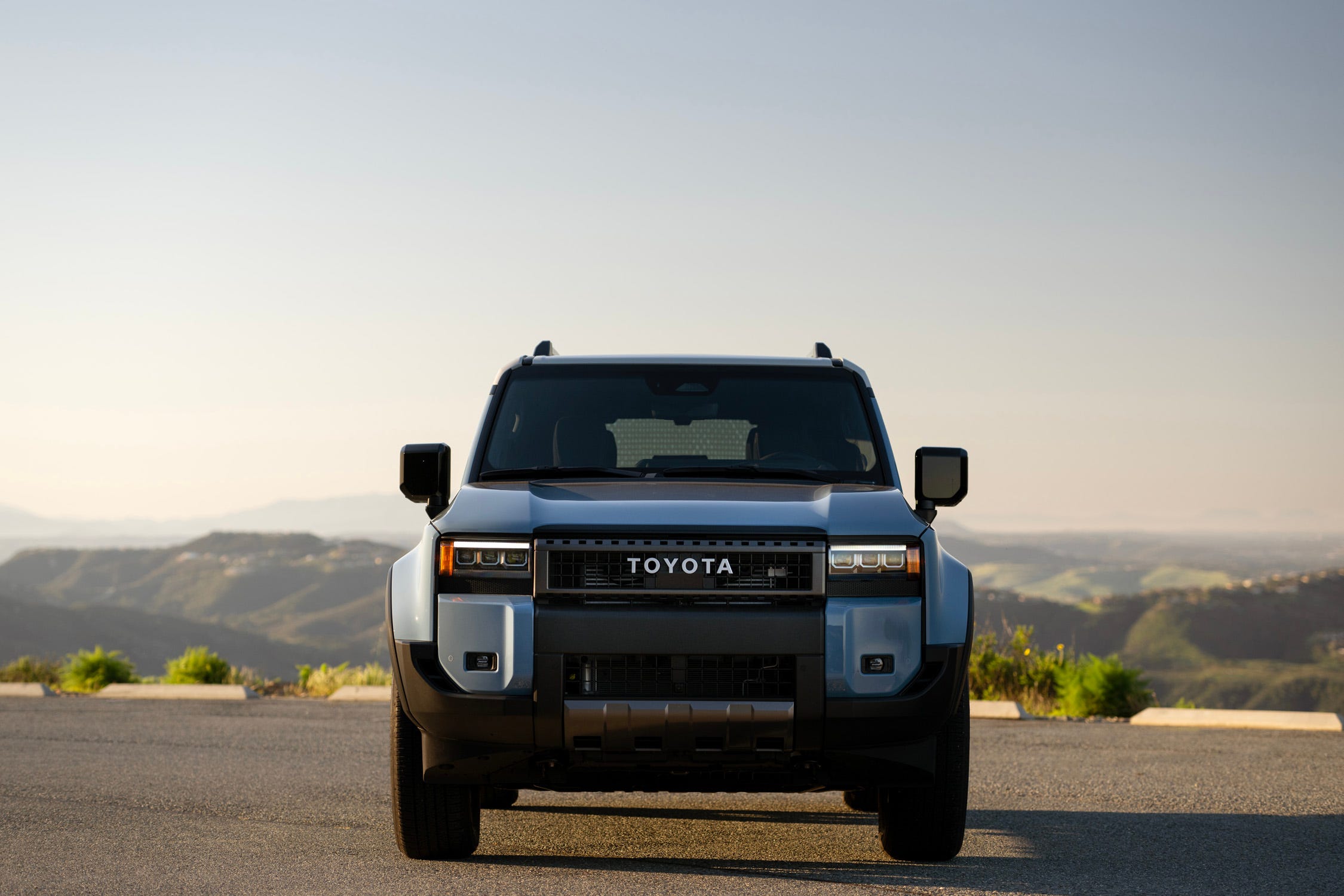 Land Cruiser
