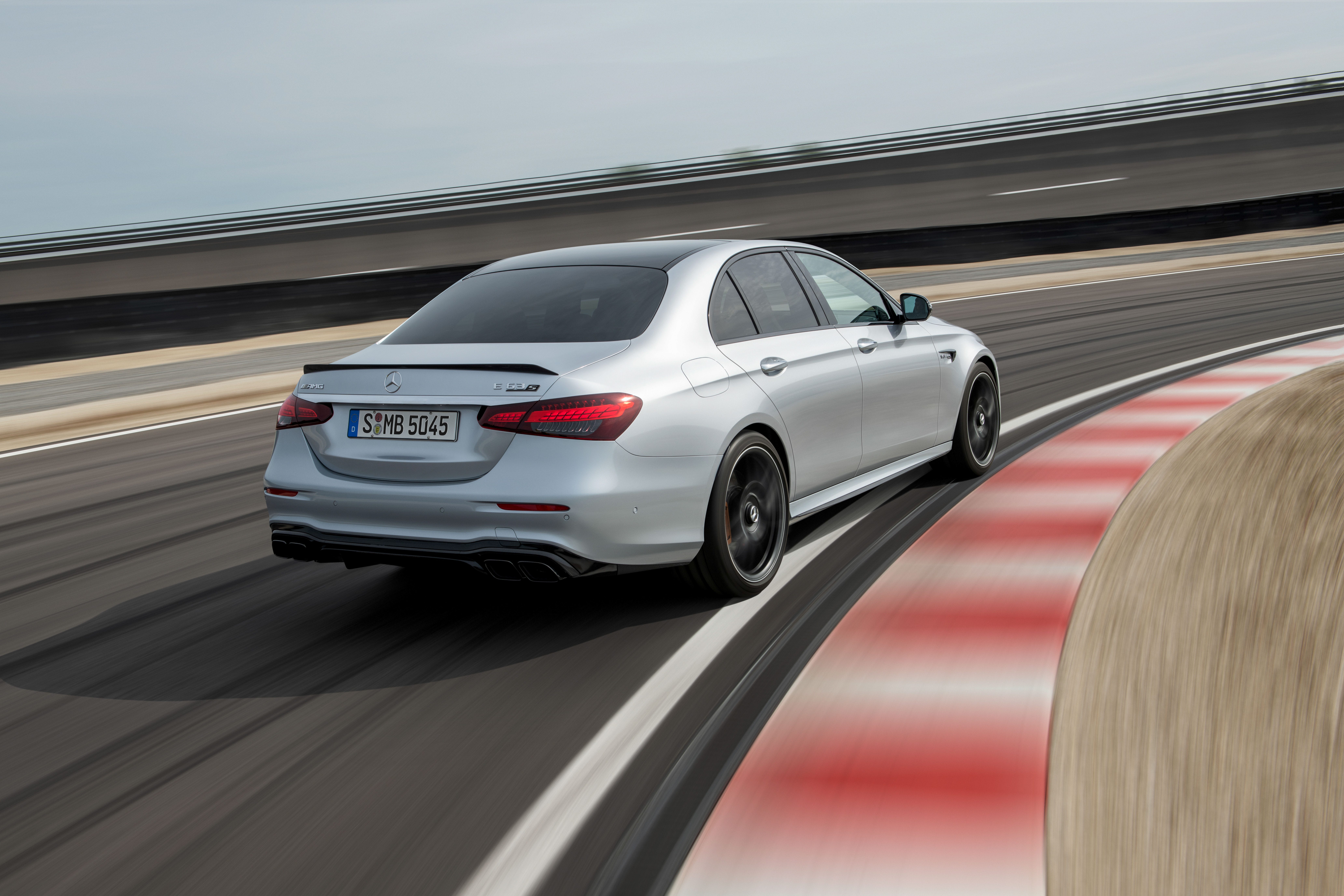 E63 S 4Matic
