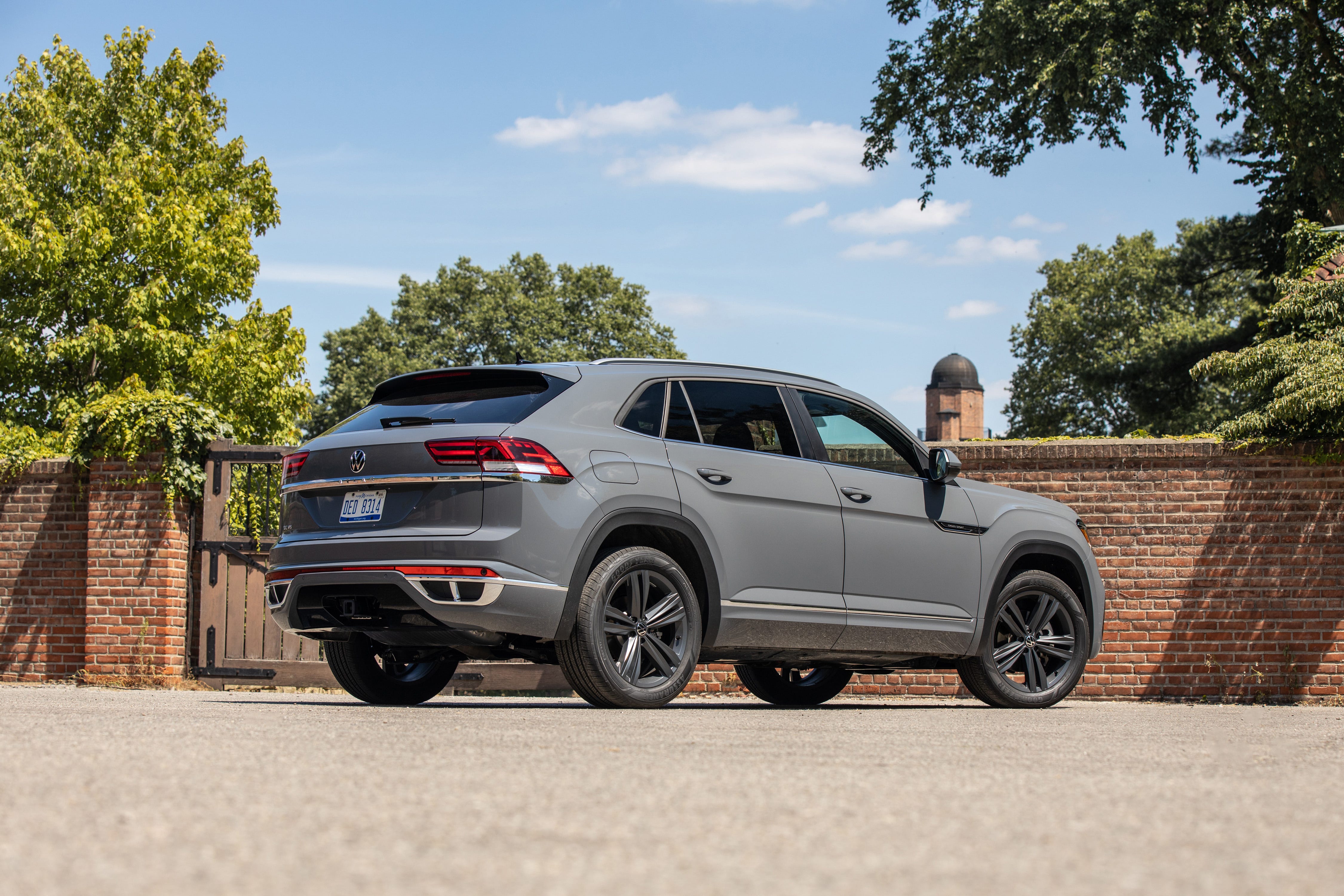 Atlas Cross Sport