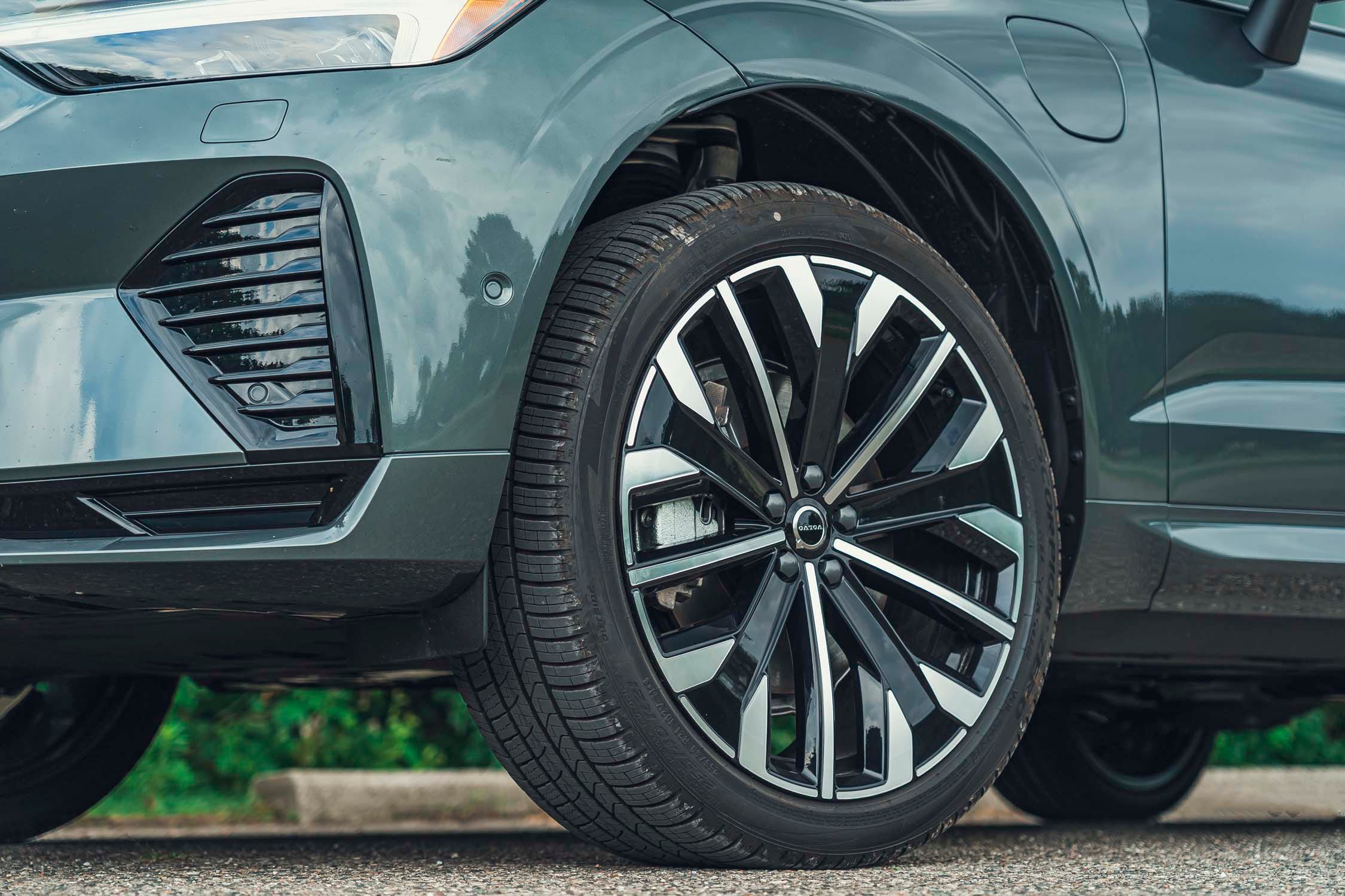 XC60 Hybrid