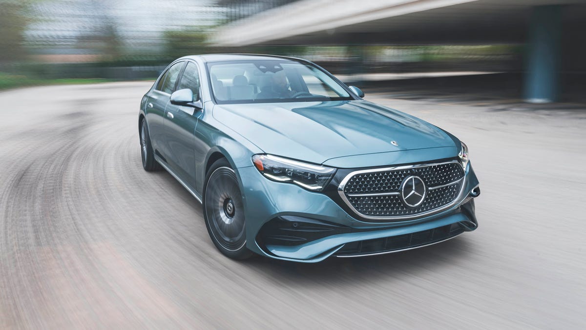 E-class photo