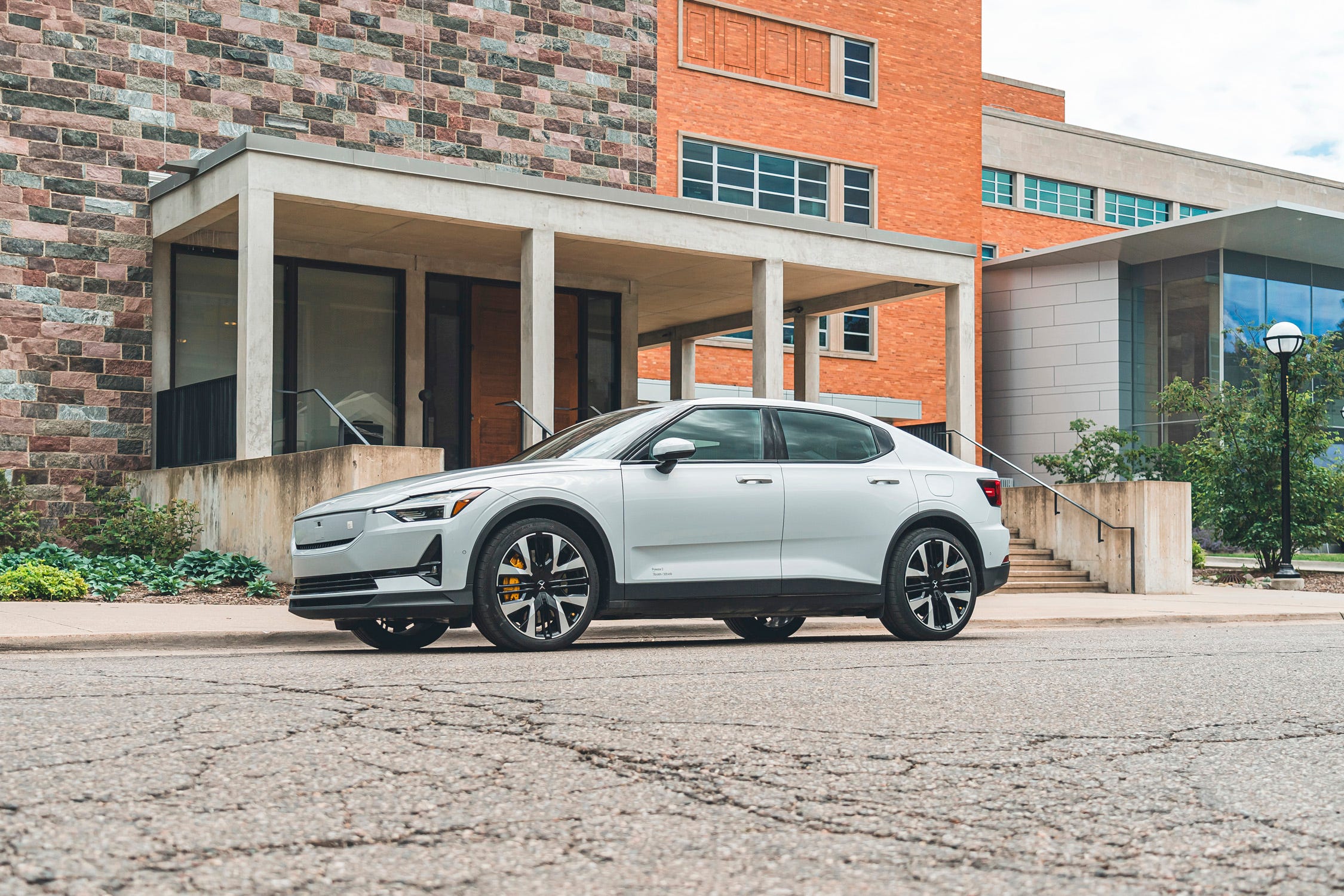 Polestar 2