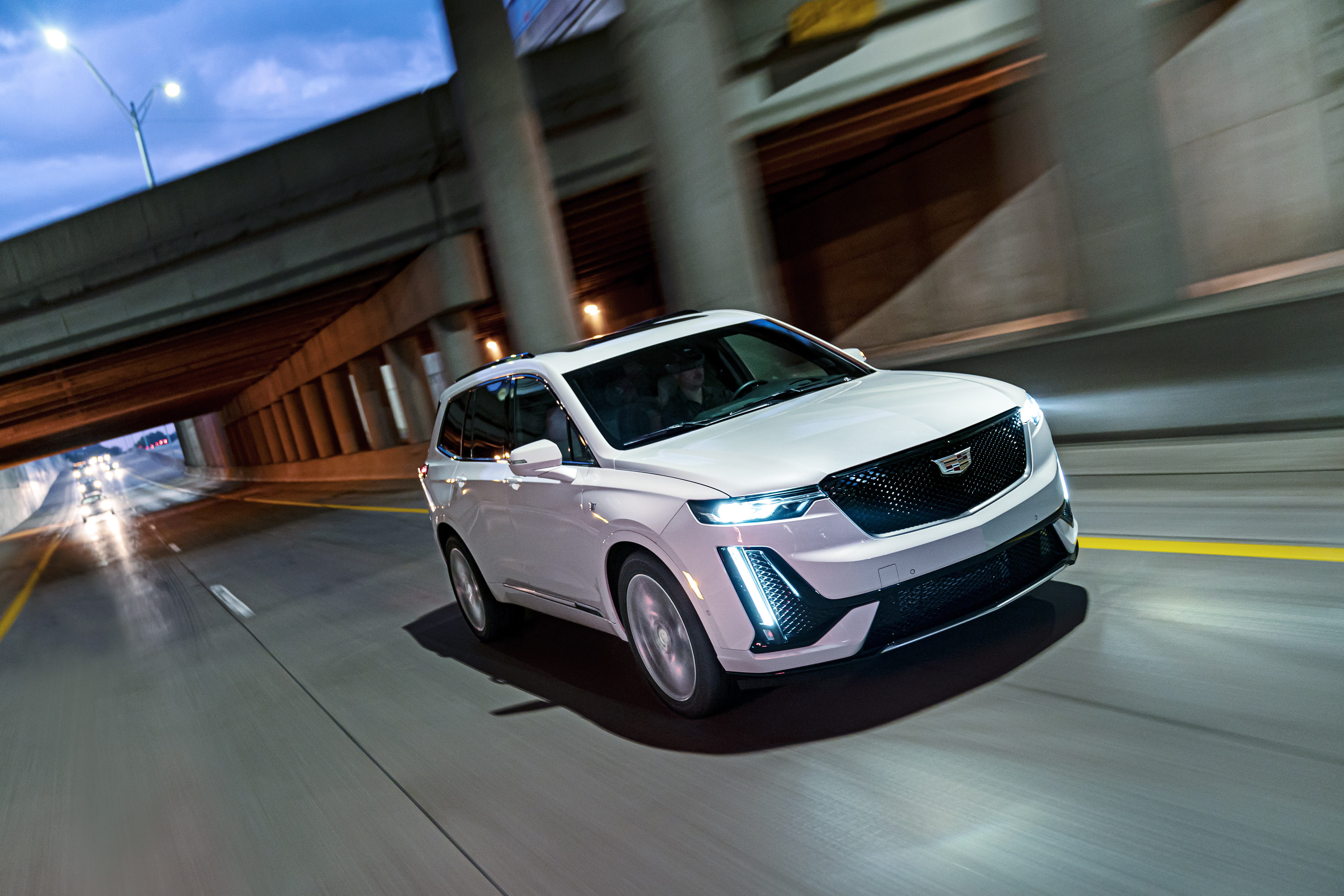 XT6