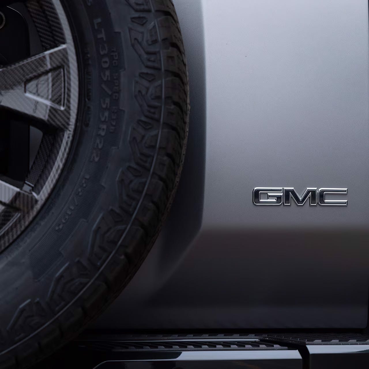 Hummer EV Pickup