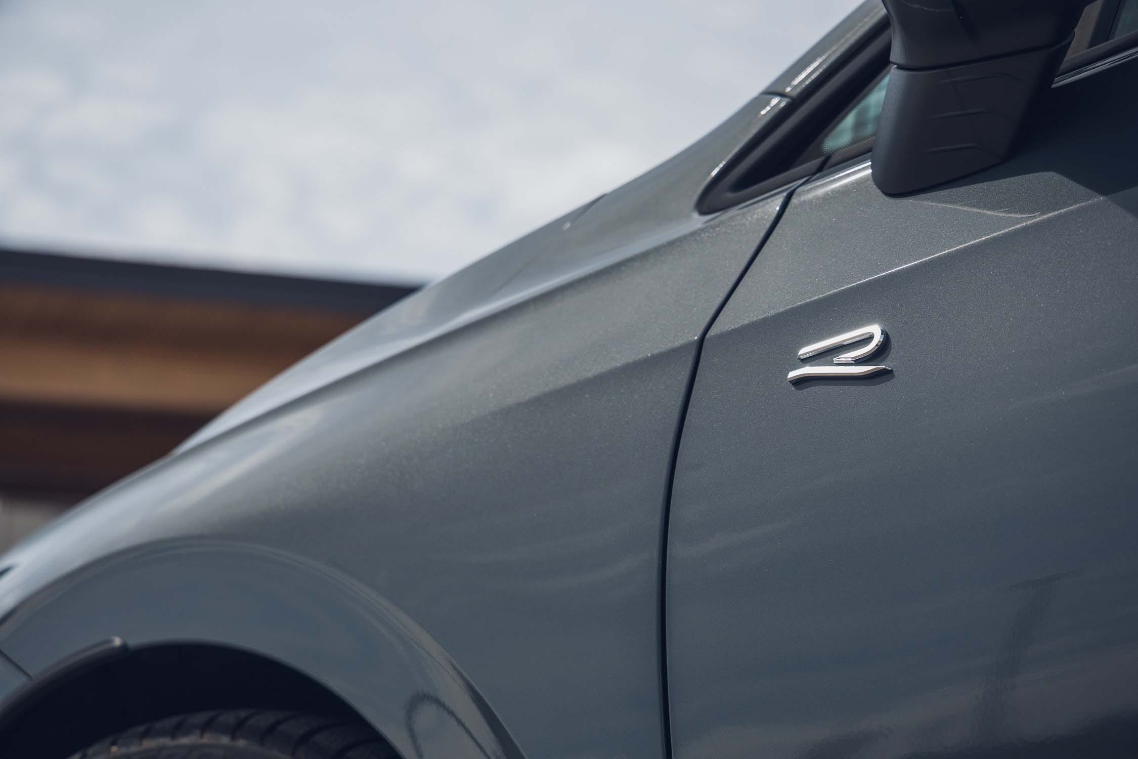 Golf R