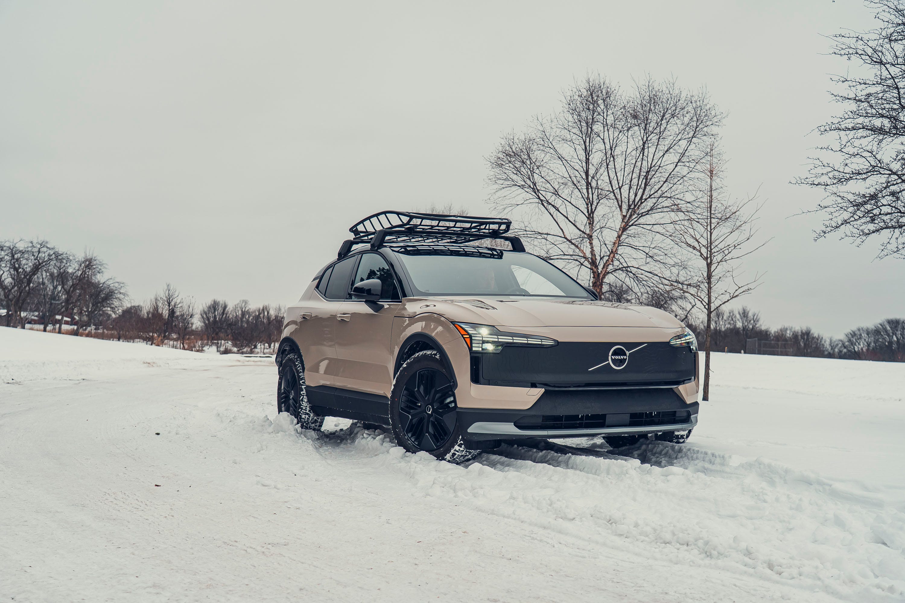 EX30