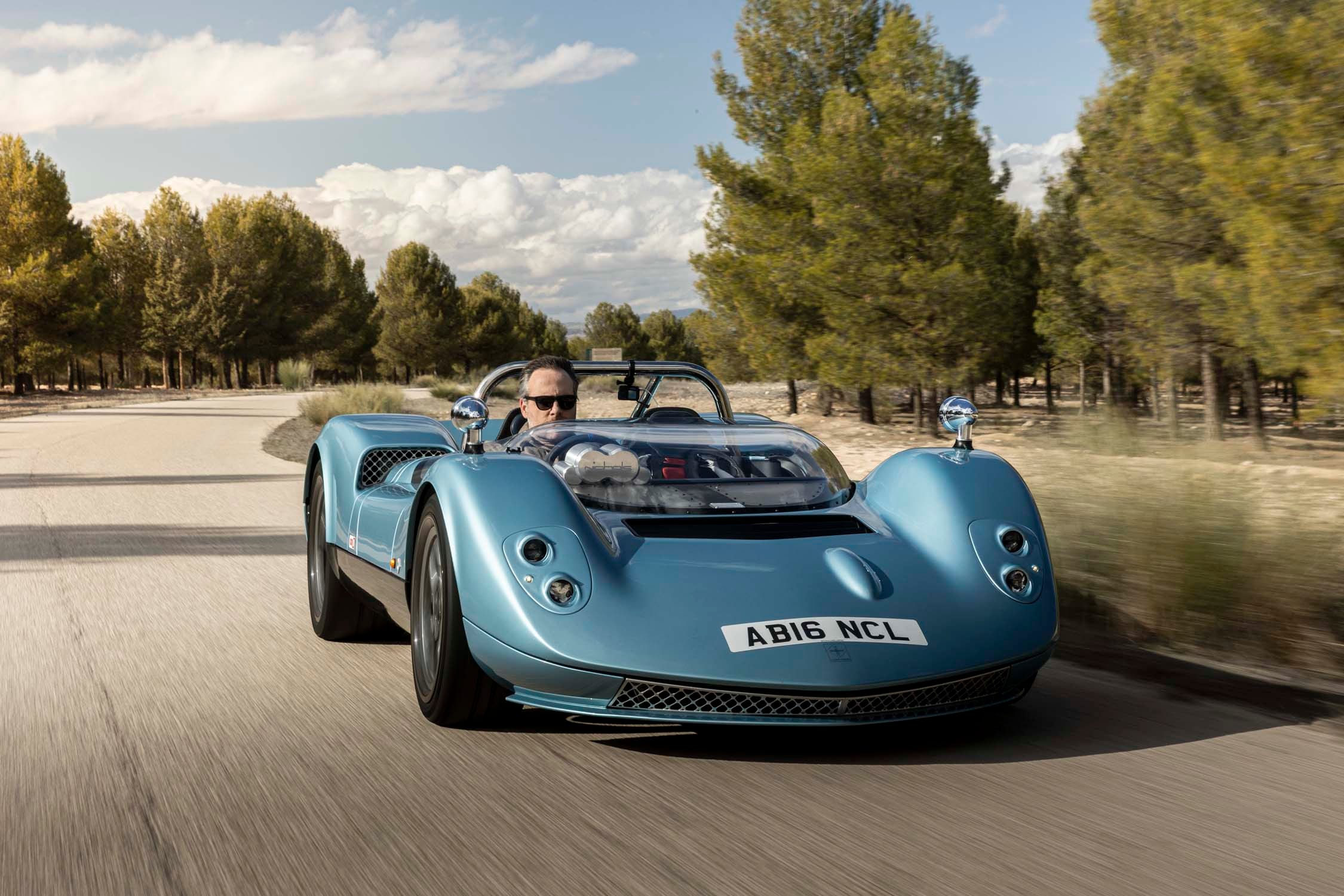 Nichols N1A Driven: Modern '60s Sports Racer