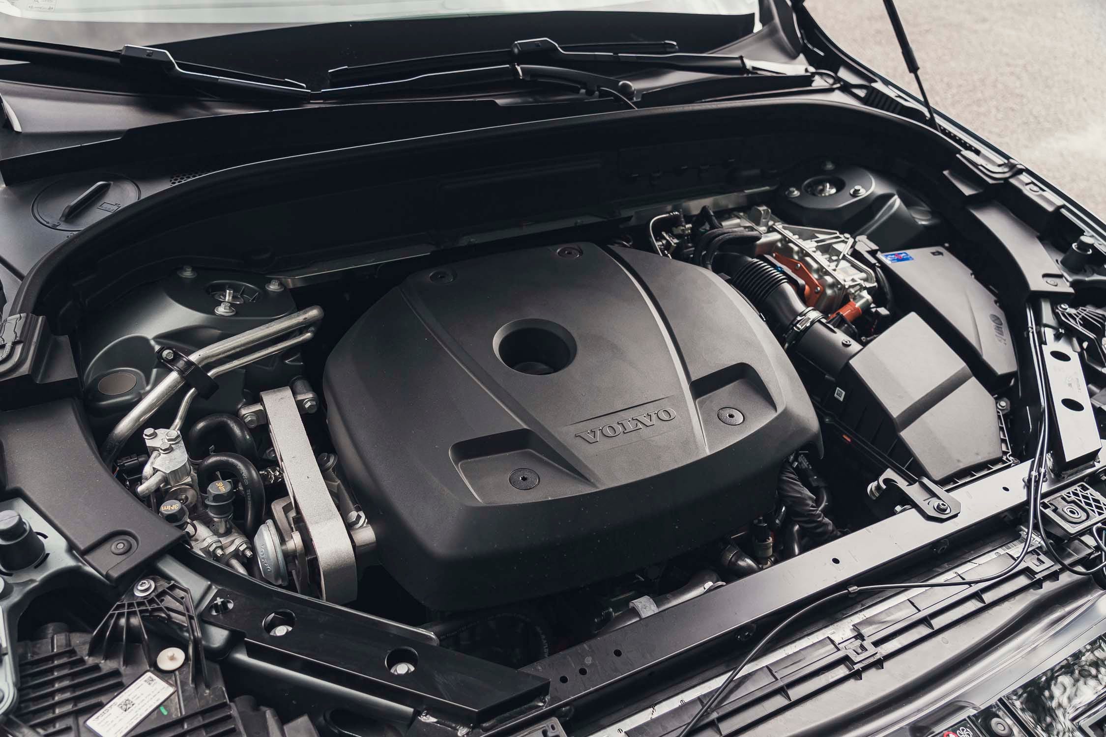 XC60 Hybrid