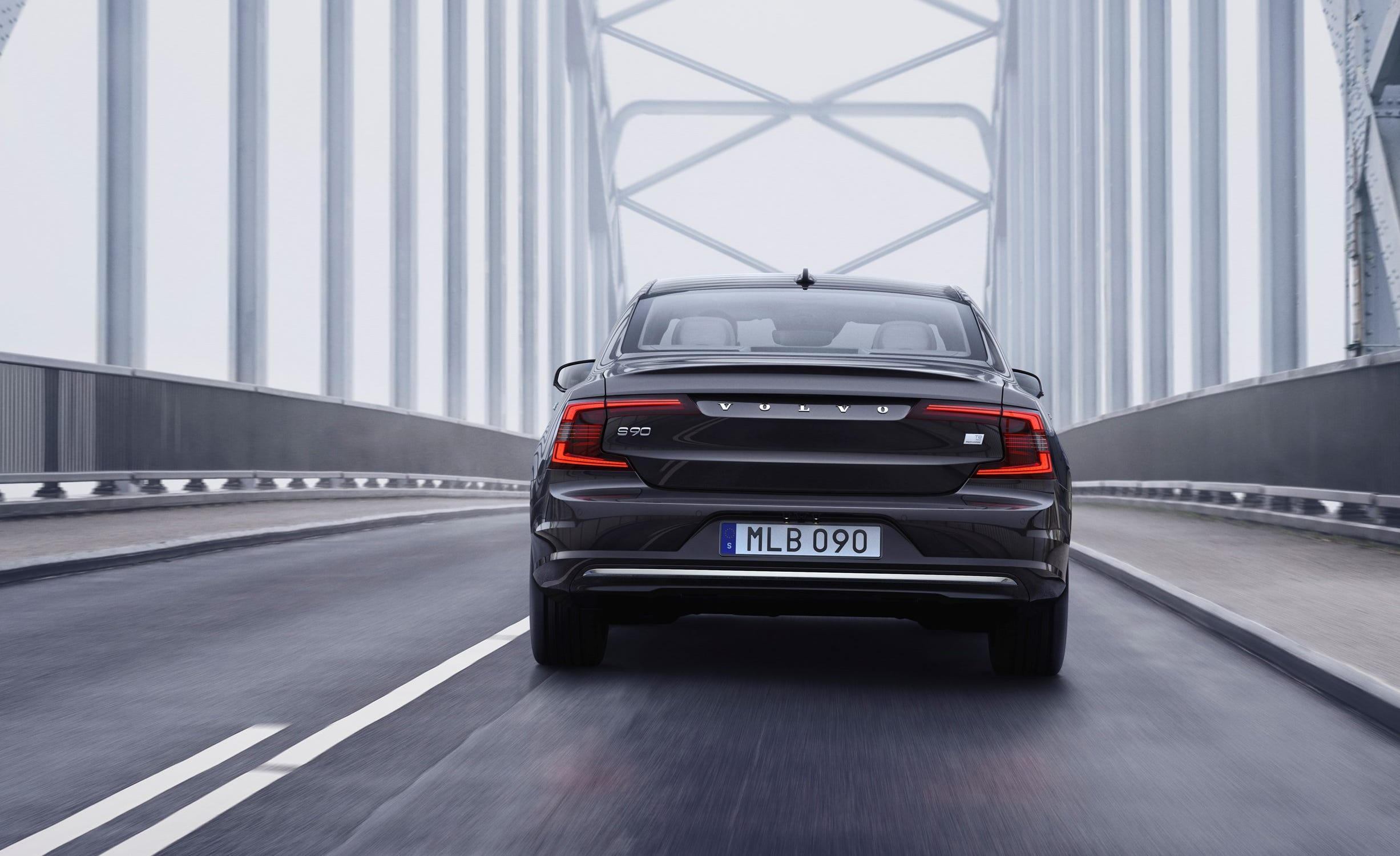 S90