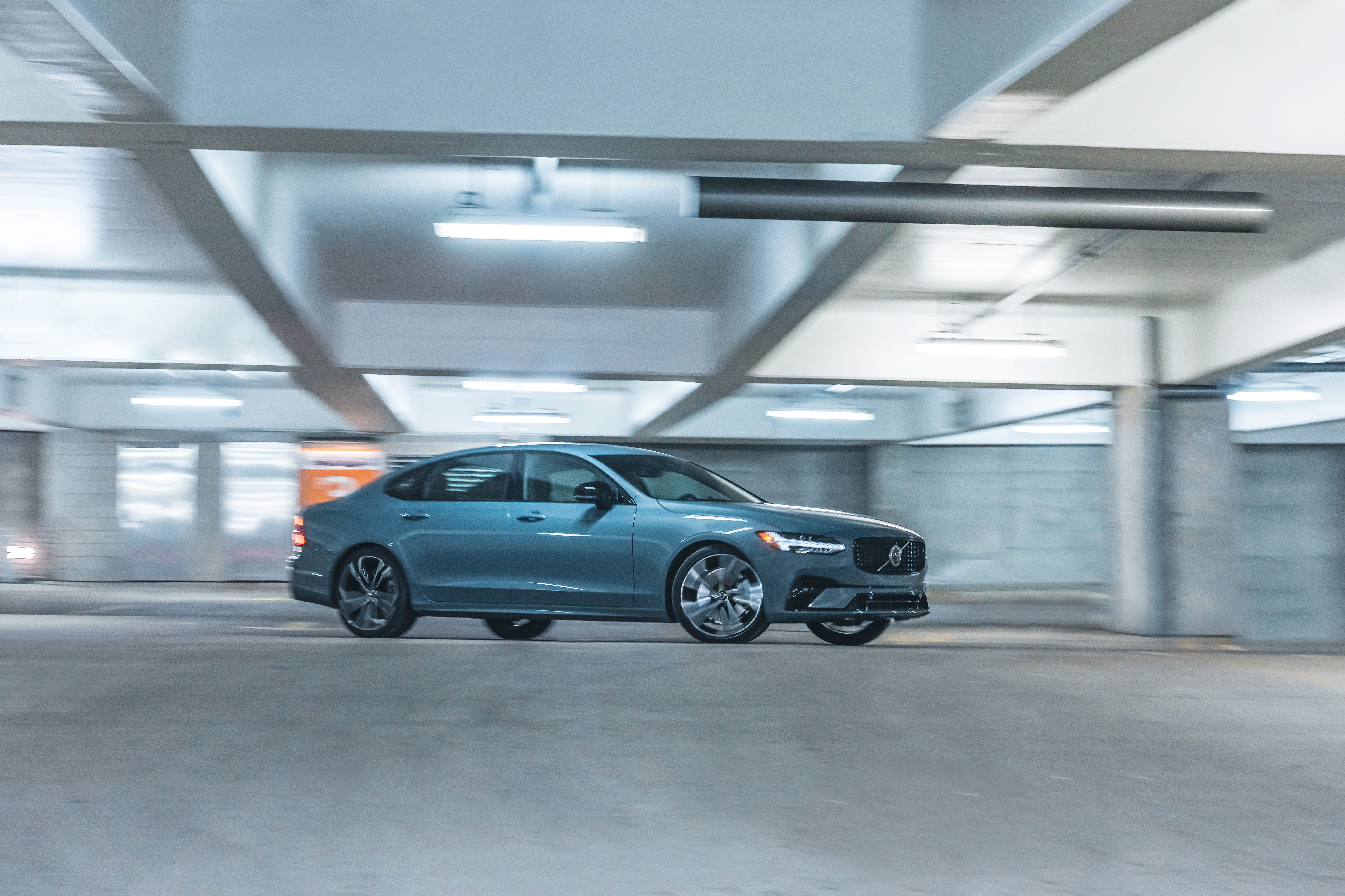 S90