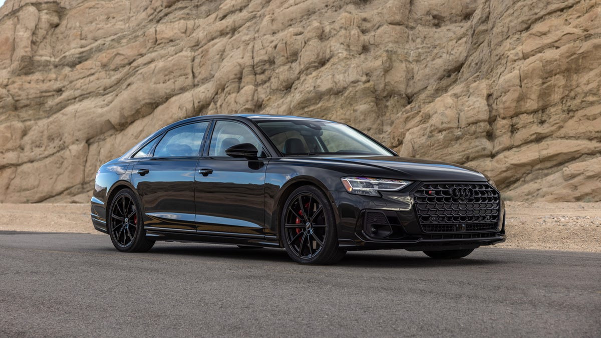 Audi S8