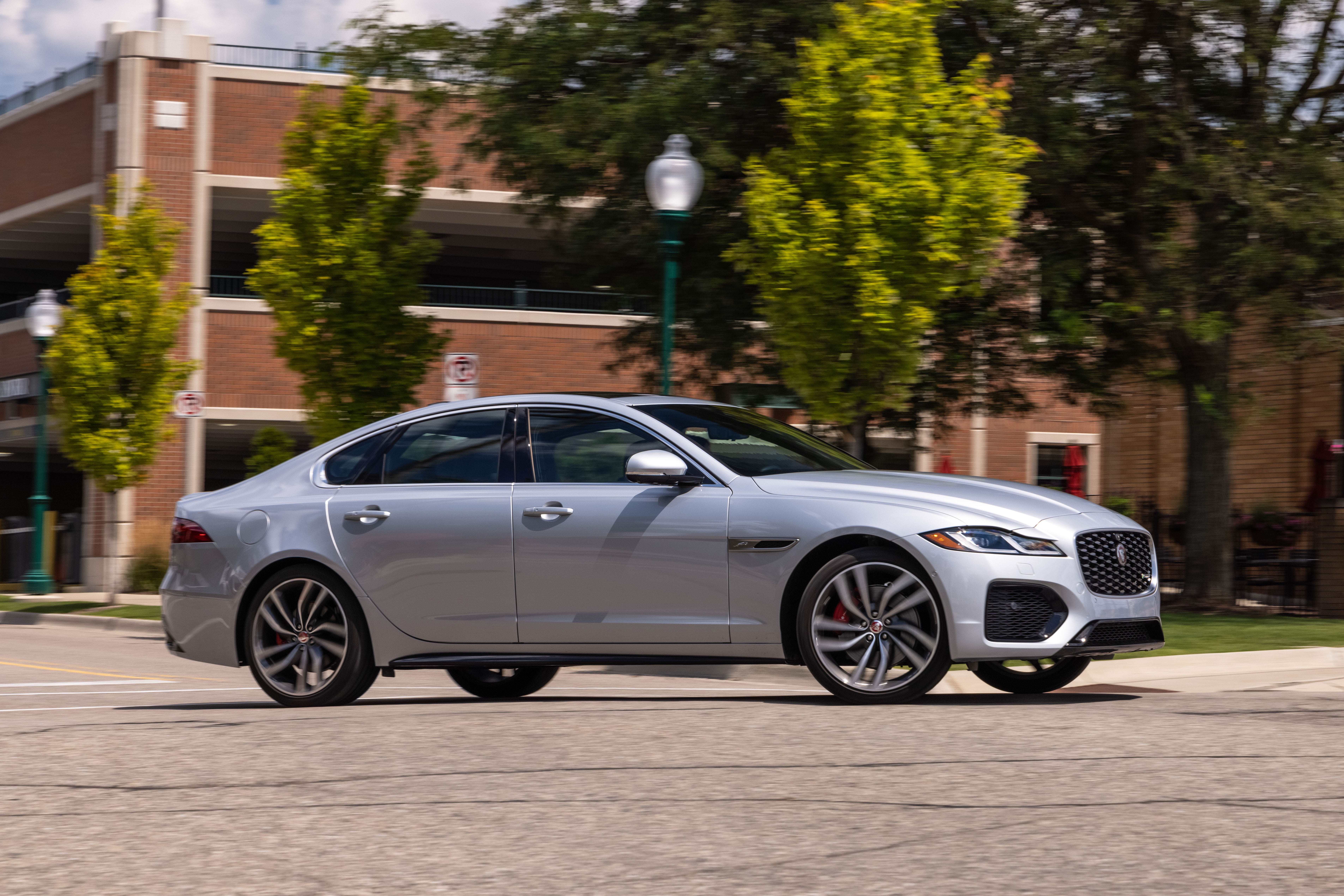 XF
