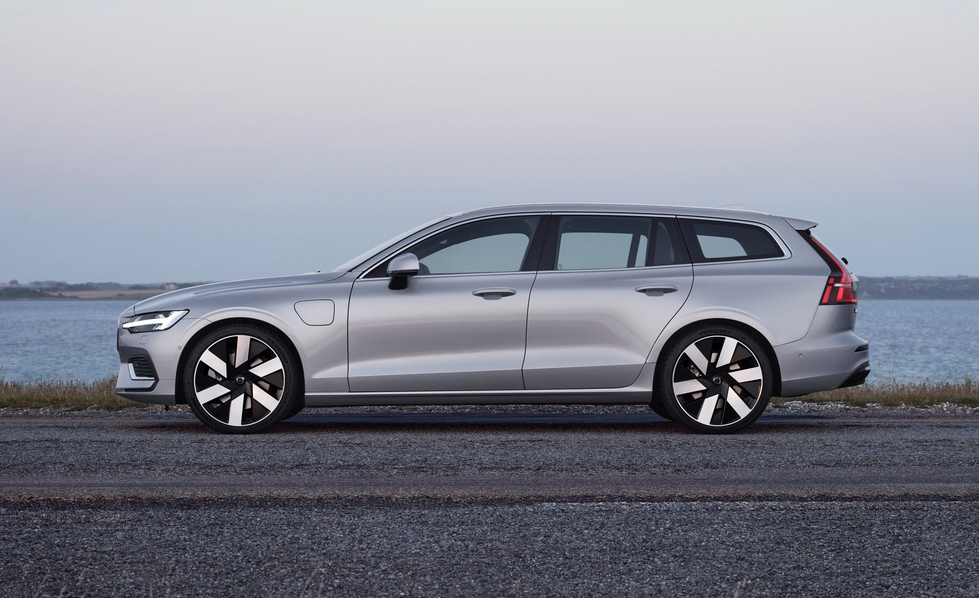 S60