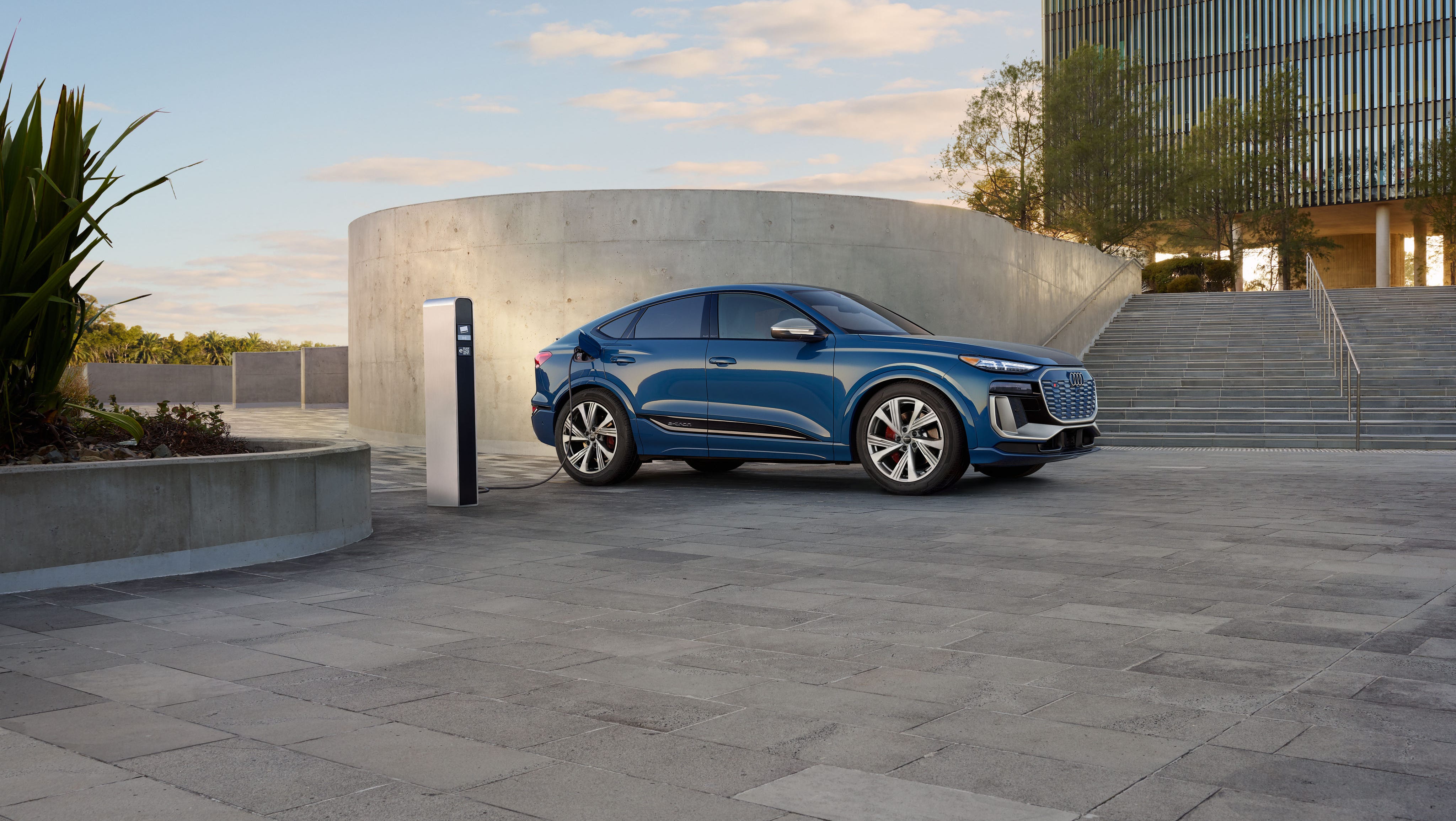 SQ6 e-tron