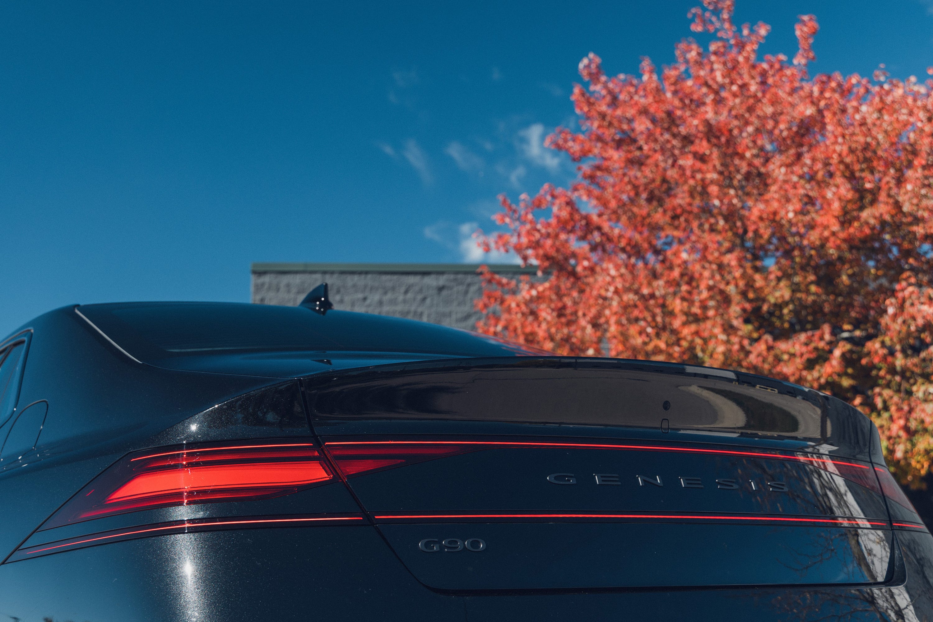 G90