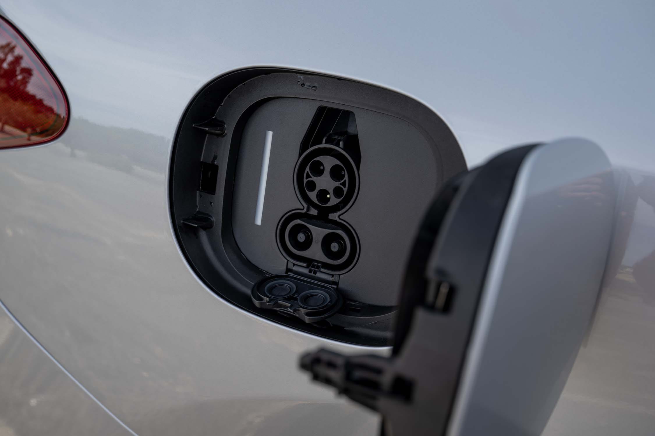 EQE SUV