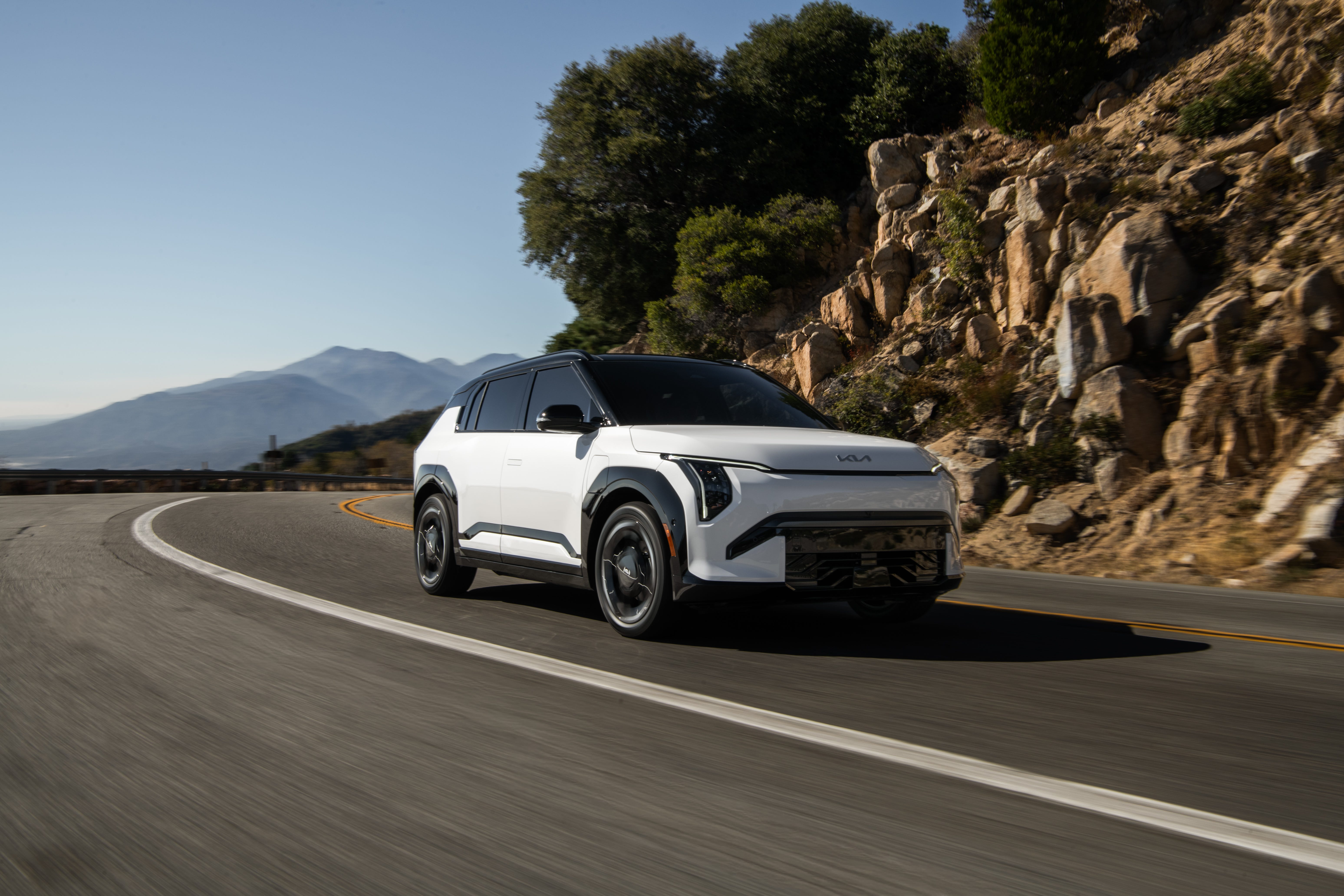 EV3